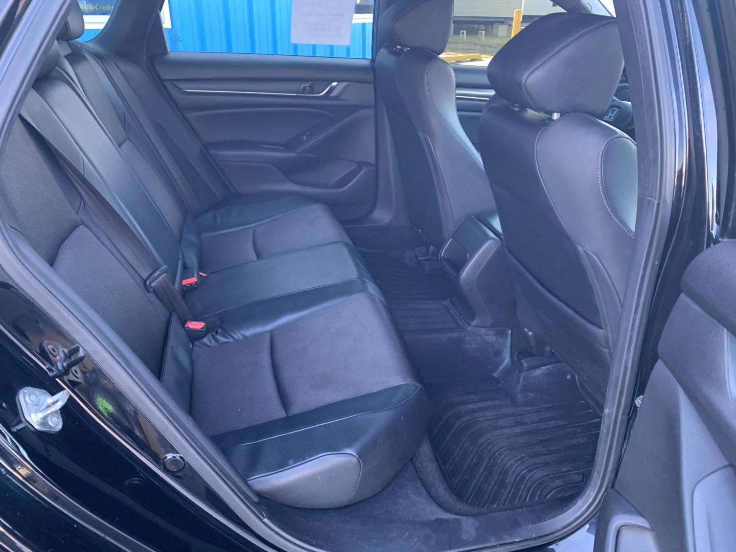 2018 BLACK /BLACK Honda Accord Sport CVT (1HGCV1F33JA) with an 1.5L L4 DOHC 16V engine, CVT transmission, located at 506 S. Kingshighway, Cape Girardeau, MO, 63703, (573) 235-5000, 37.294991, -89.553635 - 2018 Honda Accord Sport 106k Miles Front Wheel Drive 2.0L 4 Cyl. Automatic Remote Start Bluetooth Back Up Camera Cruise Power Windows/Locks/Mirrors We have financing available and we accept trades! Fill out a credit application on our website or come by today! If you - Photo#12