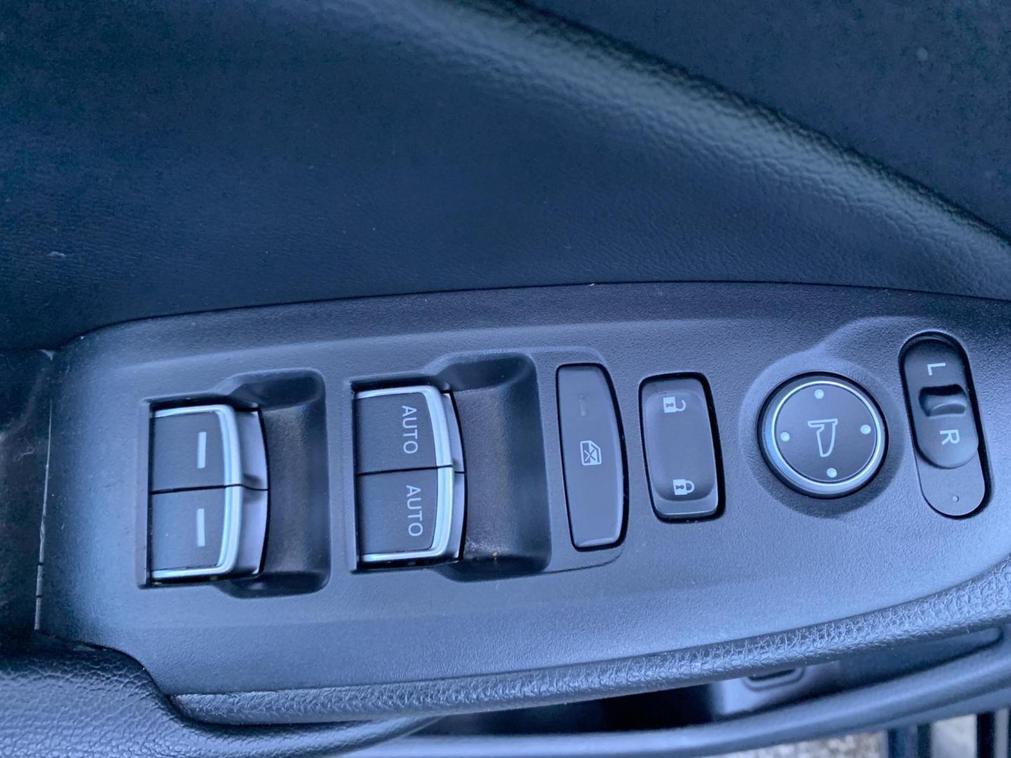 2018 BLACK /BLACK Honda Accord Sport CVT (1HGCV1F33JA) with an 1.5L L4 DOHC 16V engine, CVT transmission, located at 506 S. Kingshighway, Cape Girardeau, MO, 63703, (573) 235-5000, 37.294991, -89.553635 - 2018 Honda Accord Sport 106k Miles Front Wheel Drive 2.0L 4 Cyl. Automatic Remote Start Bluetooth Back Up Camera Cruise Power Windows/Locks/Mirrors We have financing available and we accept trades! Fill out a credit application on our website or come by today! If you - Photo#17