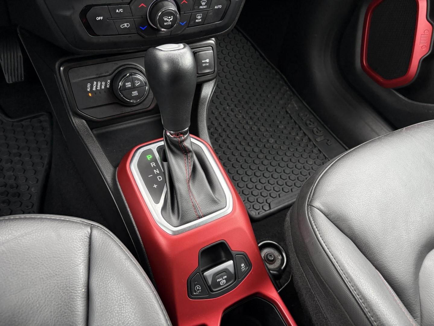 2022 WHITE /Black Jeep Renegade Trailhawk (ZACNJDC12NP) with an 1.3L 4 Cyl. engine, Automatic transmission, located at 2990 Old Orchard Rd., Jackson, MO, 63755, 37.354214, -89.612106 - 2022 Jeep Renegade Trailhawk 1-Owner 23xxx miles 4 Wheel Drive 1.3L 4 Cyl. Automatic Leather Navigation Power Driver Seat Heated Seats Heated Steering Wheel Backup Camera Bluetooth Remote Start Cruise Power Windows/Locks/Mirrors We have financing available and we accept trades! Fill - Photo#27