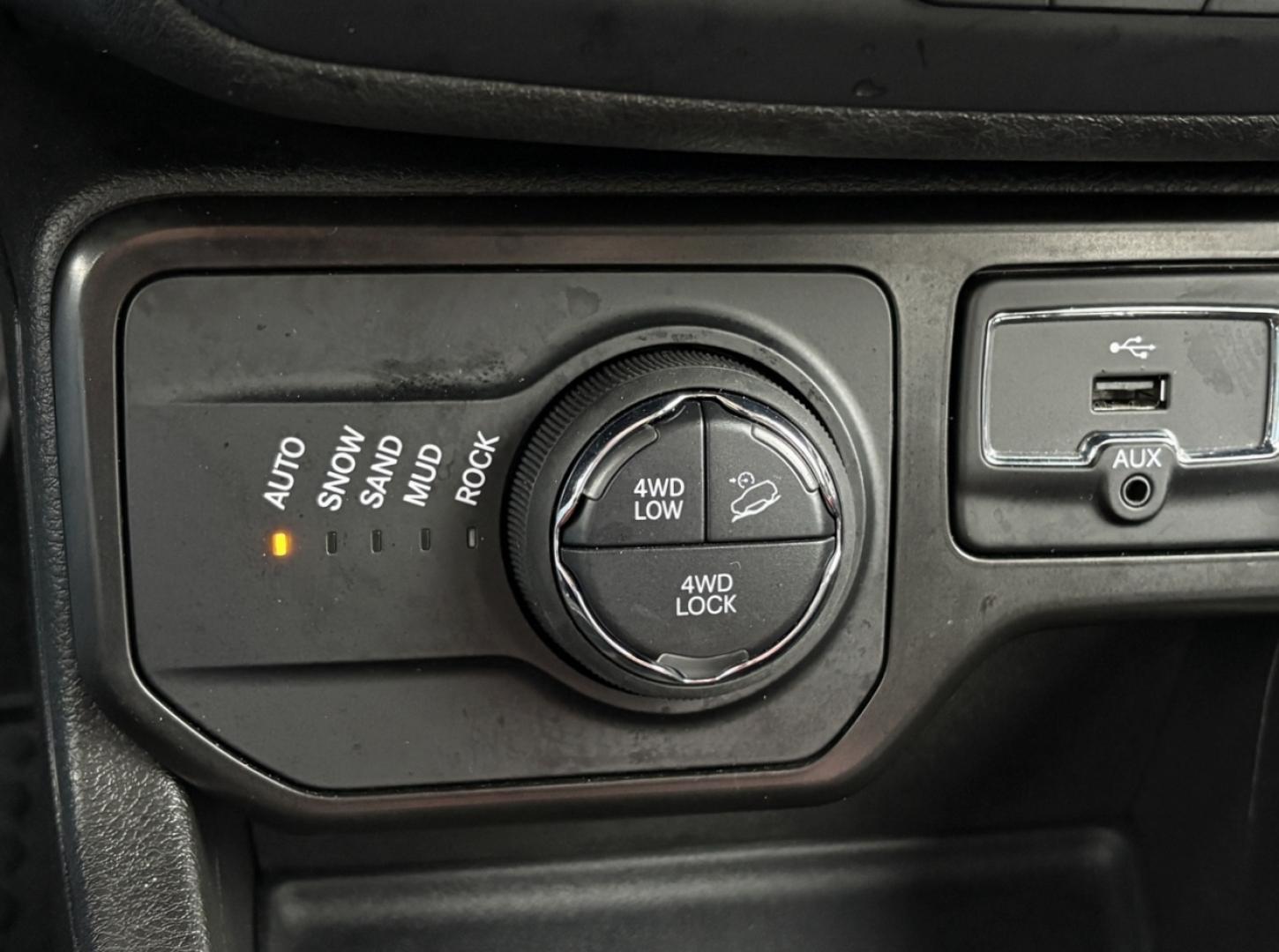 2022 WHITE /Black Jeep Renegade Trailhawk (ZACNJDC12NP) with an 1.3L 4 Cyl. engine, Automatic transmission, located at 2990 Old Orchard Rd., Jackson, MO, 63755, 37.354214, -89.612106 - 2022 Jeep Renegade Trailhawk 1-Owner 23xxx miles 4 Wheel Drive 1.3L 4 Cyl. Automatic Leather Navigation Power Driver Seat Heated Seats Heated Steering Wheel Backup Camera Bluetooth Remote Start Cruise Power Windows/Locks/Mirrors We have financing available and we accept trades! Fill - Photo#2