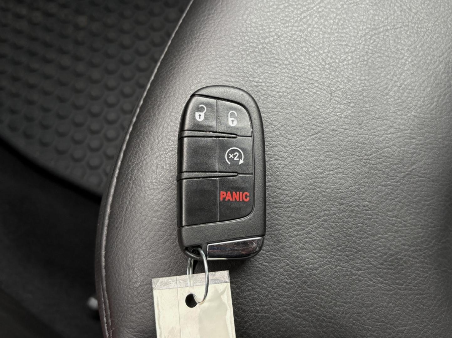 2022 WHITE /Black Jeep Renegade Trailhawk (ZACNJDC12NP) with an 1.3L 4 Cyl. engine, Automatic transmission, located at 2990 Old Orchard Rd., Jackson, MO, 63755, 37.354214, -89.612106 - 2022 Jeep Renegade Trailhawk 1-Owner 23xxx miles 4 Wheel Drive 1.3L 4 Cyl. Automatic Leather Navigation Power Driver Seat Heated Seats Heated Steering Wheel Backup Camera Bluetooth Remote Start Cruise Power Windows/Locks/Mirrors We have financing available and we accept trades! Fill - Photo#7