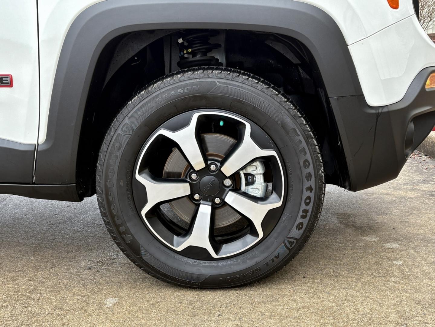 2022 WHITE /Black Jeep Renegade Trailhawk (ZACNJDC12NP) with an 1.3L 4 Cyl. engine, Automatic transmission, located at 2990 Old Orchard Rd., Jackson, MO, 63755, 37.354214, -89.612106 - 2022 Jeep Renegade Trailhawk 1-Owner 23xxx miles 4 Wheel Drive 1.3L 4 Cyl. Automatic Leather Navigation Power Driver Seat Heated Seats Heated Steering Wheel Backup Camera Bluetooth Remote Start Cruise Power Windows/Locks/Mirrors We have financing available and we accept trades! Fill - Photo#40