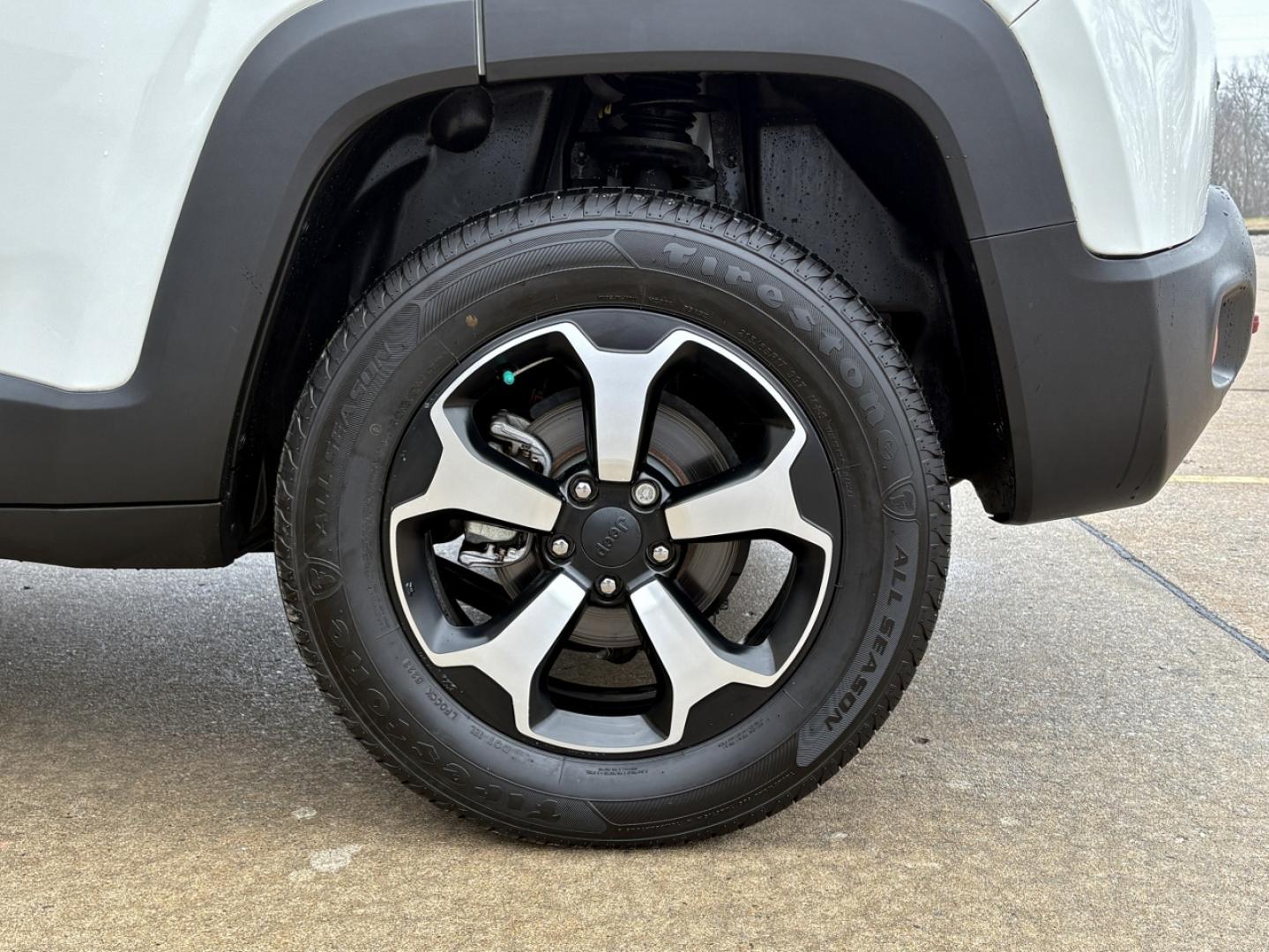 2022 WHITE /Black Jeep Renegade Trailhawk (ZACNJDC12NP) with an 1.3L 4 Cyl. engine, Automatic transmission, located at 2990 Old Orchard Rd., Jackson, MO, 63755, 37.354214, -89.612106 - 2022 Jeep Renegade Trailhawk 1-Owner 23xxx miles 4 Wheel Drive 1.3L 4 Cyl. Automatic Leather Navigation Power Driver Seat Heated Seats Heated Steering Wheel Backup Camera Bluetooth Remote Start Cruise Power Windows/Locks/Mirrors We have financing available and we accept trades! Fill - Photo#38