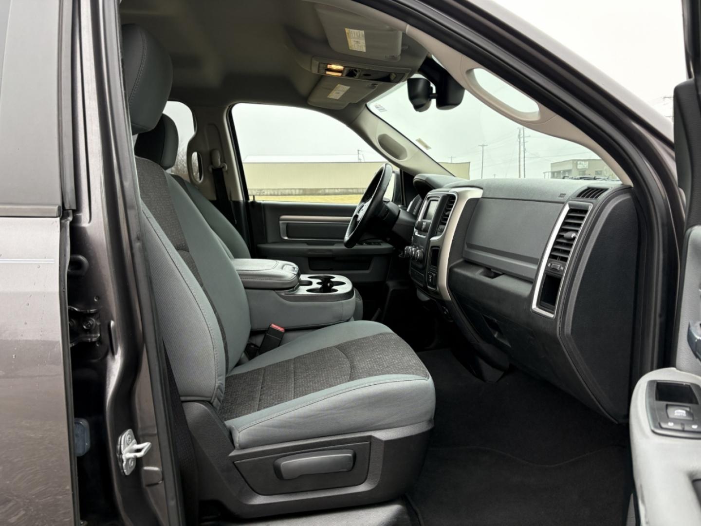 2014 GRAY /Gray RAM 1500 SLT Quad Cab 4WD (1C6RR7GG2ES) with an 3.6L V6 engine, Automatic transmission, located at 506 S. Kingshighway, Cape Girardeau, MO, 63703, (573) 235-5000, 37.294991, -89.553635 - 2014 Ram 1500 Big Horn 1-Owner 138xxx miles 4x4 3.6L V6 Automatic Power Driver Seat Bluetooth Remote Start Cruise Power Windows/Locks/Mirrors We have financing available and we accept trades! Fill out a credit application on our website or come by today! If you have any questions, give u - Photo#15