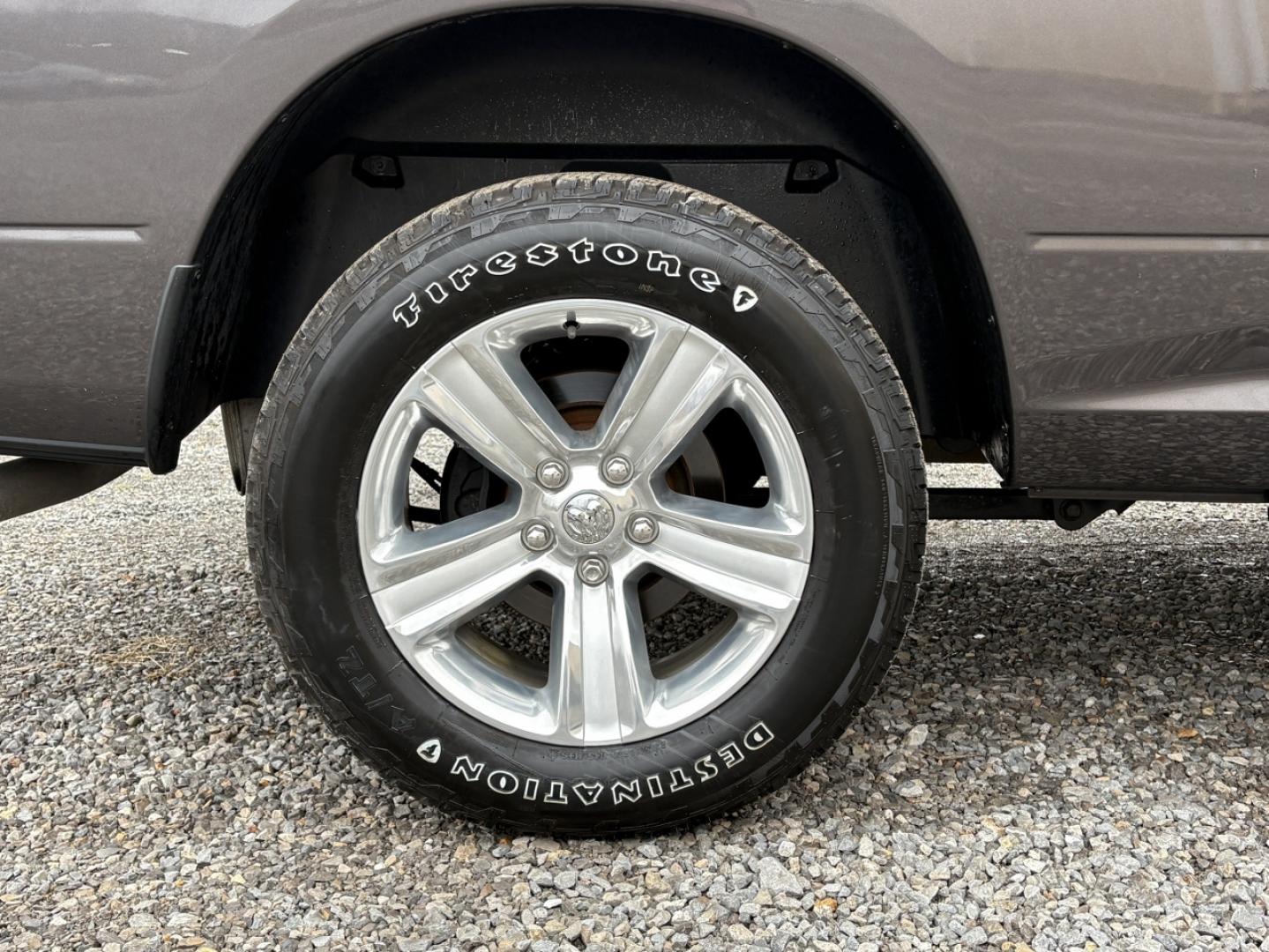 2014 GRAY /Gray RAM 1500 SLT Quad Cab 4WD (1C6RR7GG2ES) with an 3.6L V6 engine, Automatic transmission, located at 506 S. Kingshighway, Cape Girardeau, MO, 63703, (573) 235-5000, 37.294991, -89.553635 - 2014 Ram 1500 Big Horn 1-Owner 138xxx miles 4x4 3.6L V6 Automatic Power Driver Seat Bluetooth Remote Start Cruise Power Windows/Locks/Mirrors We have financing available and we accept trades! Fill out a credit application on our website or come by today! If you have any questions, give u - Photo#34