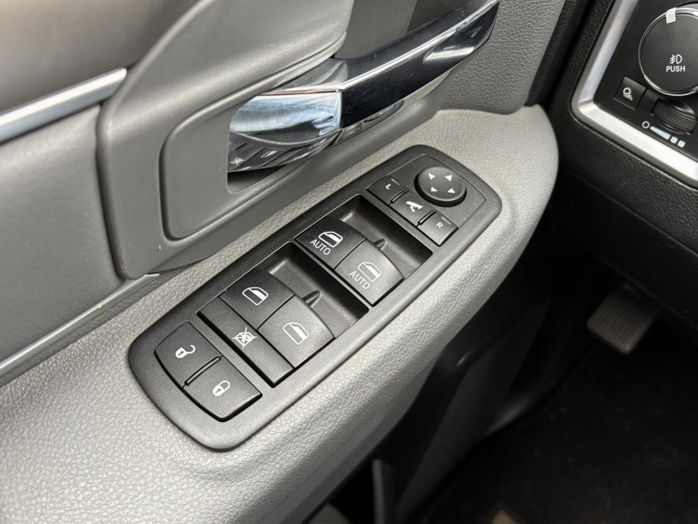 2014 GRAY /Gray RAM 1500 SLT Quad Cab 4WD (1C6RR7GG2ES) with an 3.6L V6 engine, Automatic transmission, located at 506 S. Kingshighway, Cape Girardeau, MO, 63703, (573) 235-5000, 37.294991, -89.553635 - 2014 Ram 1500 Big Horn 1-Owner 138xxx miles 4x4 3.6L V6 Automatic Power Driver Seat Bluetooth Remote Start Cruise Power Windows/Locks/Mirrors We have financing available and we accept trades! Fill out a credit application on our website or come by today! If you have any questions, give u - Photo#26