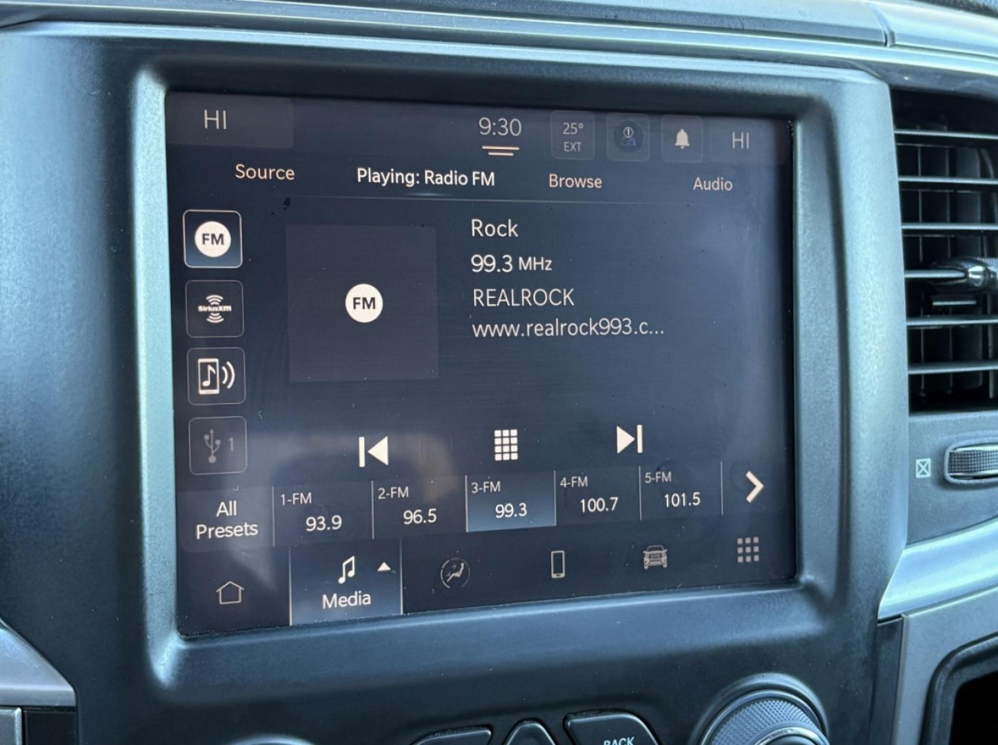 2022 WHITE /Gray RAM 1500 SLT Crew Cab SWB 4WD (3C6RR7LG1NG) with an 3.6L V6 engine, Automatic transmission, located at 2990 Old Orchard Rd., Jackson, MO, 63755, 37.354214, -89.612106 - 2022 Ram 1500 Classic SLT 1-Owner 31xxx miles 4x4 3.6L V6 Automatic Backup Camera Bluetooth Cruise Power Windows/Locks/Mirrors We have financing available and we accept trades! Fill out a credit application on our website or come by today! If you have any questions, give us a call at (573 - Photo#22