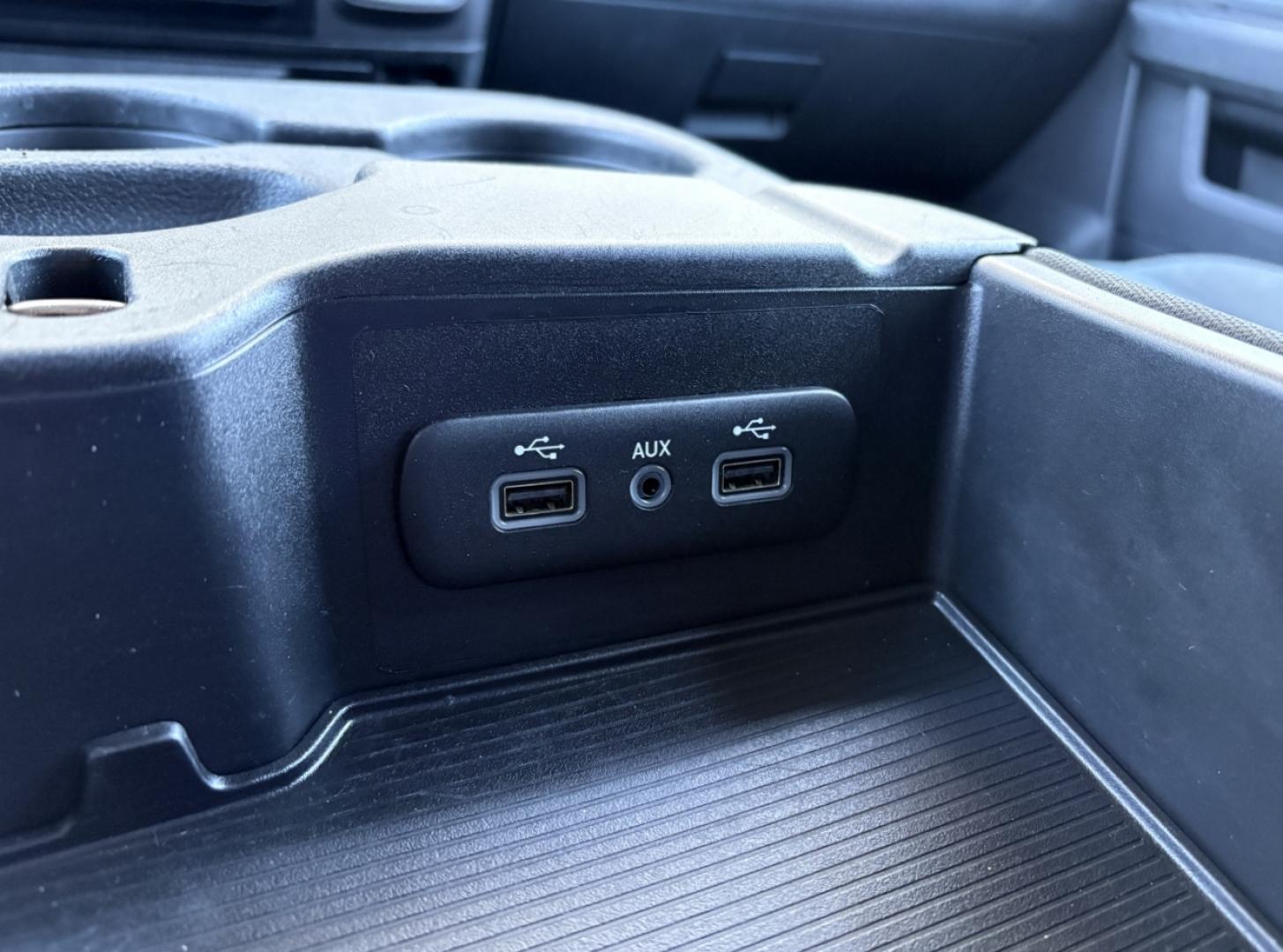 2022 WHITE /Gray RAM 1500 SLT Crew Cab SWB 4WD (3C6RR7LG1NG) with an 3.6L V6 engine, Automatic transmission, located at 2990 Old Orchard Rd., Jackson, MO, 63755, 37.354214, -89.612106 - 2022 Ram 1500 Classic SLT 1-Owner 31xxx miles 4x4 3.6L V6 Automatic Backup Camera Bluetooth Cruise Power Windows/Locks/Mirrors We have financing available and we accept trades! Fill out a credit application on our website or come by today! If you have any questions, give us a call at (573 - Photo#25