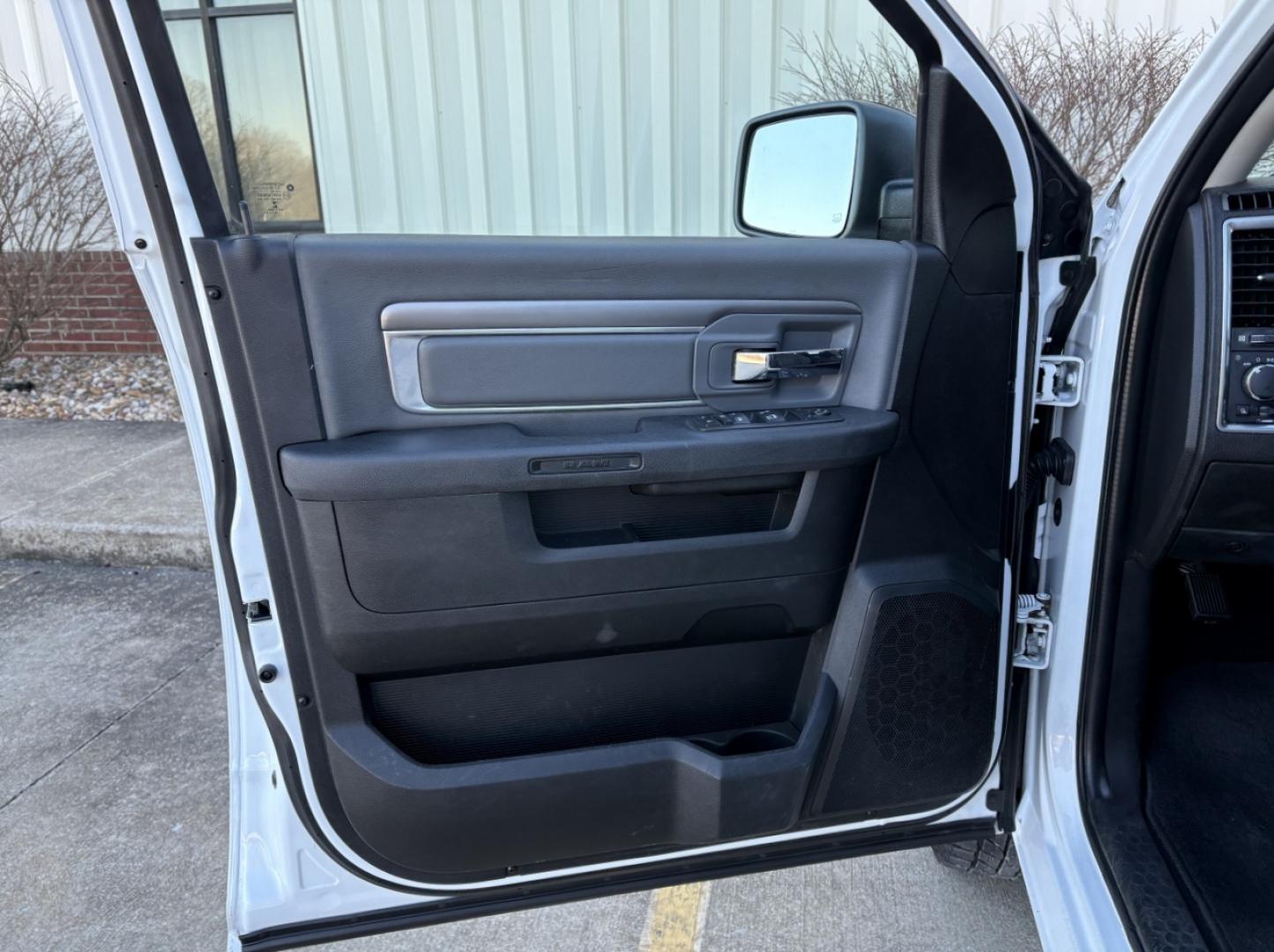 2022 WHITE /Gray RAM 1500 SLT Crew Cab SWB 4WD (3C6RR7LG1NG) with an 3.6L V6 engine, Automatic transmission, located at 2990 Old Orchard Rd., Jackson, MO, 63755, 37.354214, -89.612106 - 2022 Ram 1500 Classic SLT 1-Owner 31xxx miles 4x4 3.6L V6 Automatic Backup Camera Bluetooth Cruise Power Windows/Locks/Mirrors We have financing available and we accept trades! Fill out a credit application on our website or come by today! If you have any questions, give us a call at (573 - Photo#11