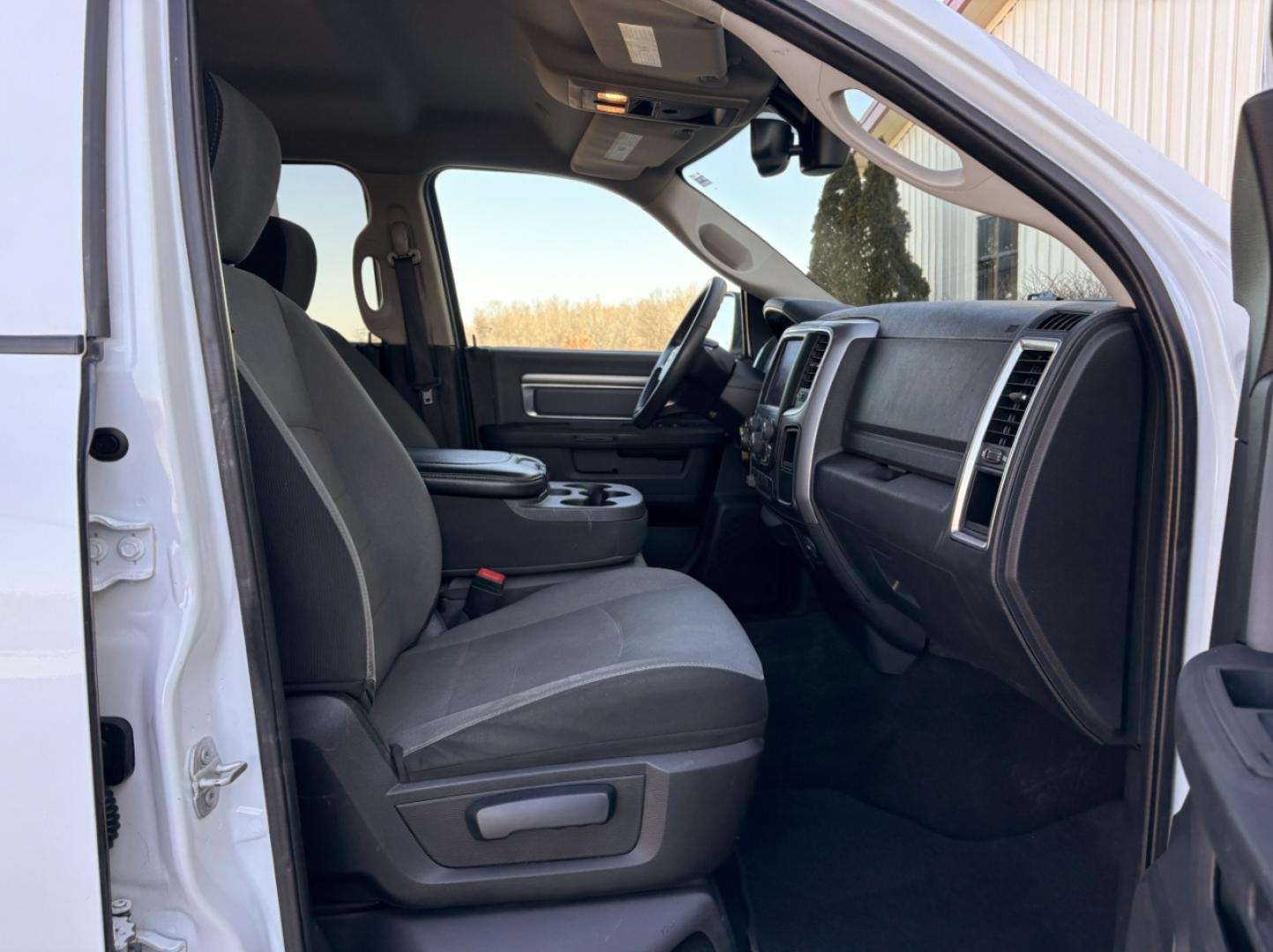 2022 WHITE /Gray RAM 1500 SLT Crew Cab SWB 4WD (3C6RR7LG1NG) with an 3.6L V6 engine, Automatic transmission, located at 2990 Old Orchard Rd., Jackson, MO, 63755, 37.354214, -89.612106 - 2022 Ram 1500 Classic SLT 1-Owner 31xxx miles 4x4 3.6L V6 Automatic Backup Camera Bluetooth Cruise Power Windows/Locks/Mirrors We have financing available and we accept trades! Fill out a credit application on our website or come by today! If you have any questions, give us a call at (573 - Photo#14