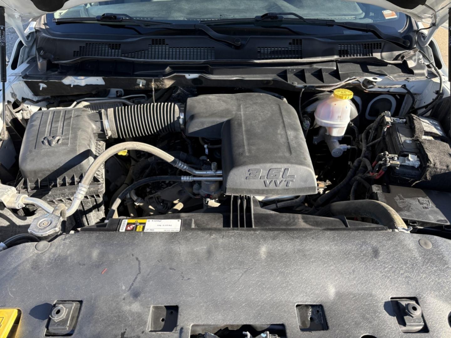 2022 WHITE /Gray RAM 1500 SLT Crew Cab SWB 4WD (3C6RR7LG1NG) with an 3.6L V6 engine, Automatic transmission, located at 2990 Old Orchard Rd., Jackson, MO, 63755, 37.354214, -89.612106 - 2022 Ram 1500 Classic SLT 1-Owner 31xxx miles 4x4 3.6L V6 Automatic Backup Camera Bluetooth Cruise Power Windows/Locks/Mirrors We have financing available and we accept trades! Fill out a credit application on our website or come by today! If you have any questions, give us a call at (573 - Photo#29