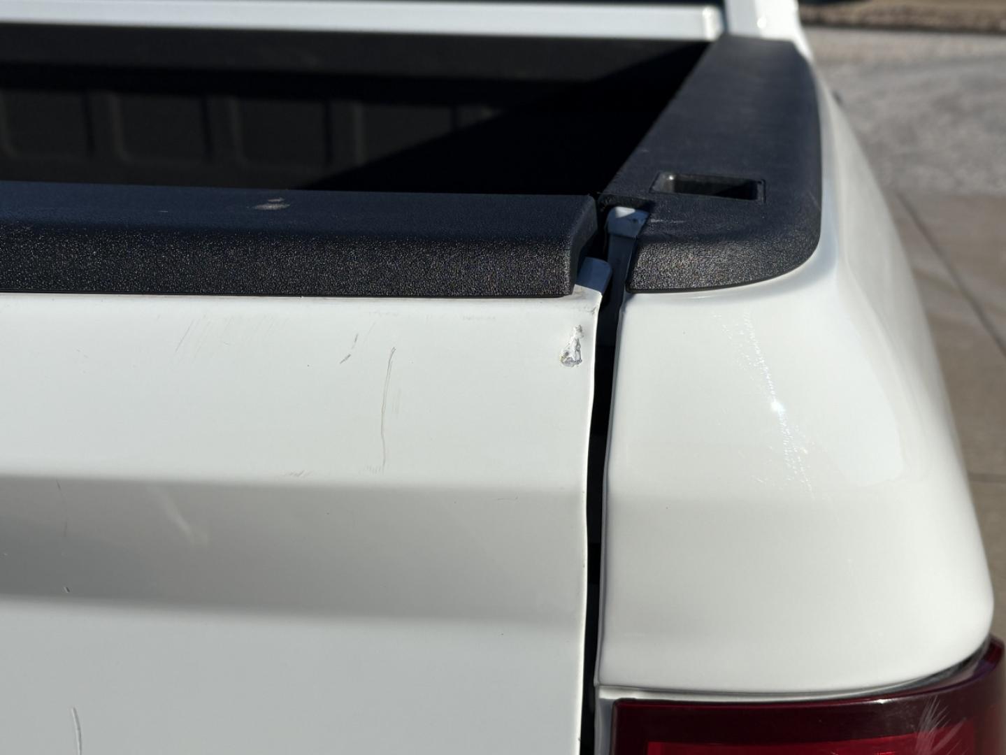 2022 WHITE /Gray RAM 1500 SLT Crew Cab SWB 4WD (3C6RR7LG1NG) with an 3.6L V6 engine, Automatic transmission, located at 2990 Old Orchard Rd., Jackson, MO, 63755, 37.354214, -89.612106 - 2022 Ram 1500 Classic SLT 1-Owner 31xxx miles 4x4 3.6L V6 Automatic Backup Camera Bluetooth Cruise Power Windows/Locks/Mirrors We have financing available and we accept trades! Fill out a credit application on our website or come by today! If you have any questions, give us a call at (573 - Photo#43