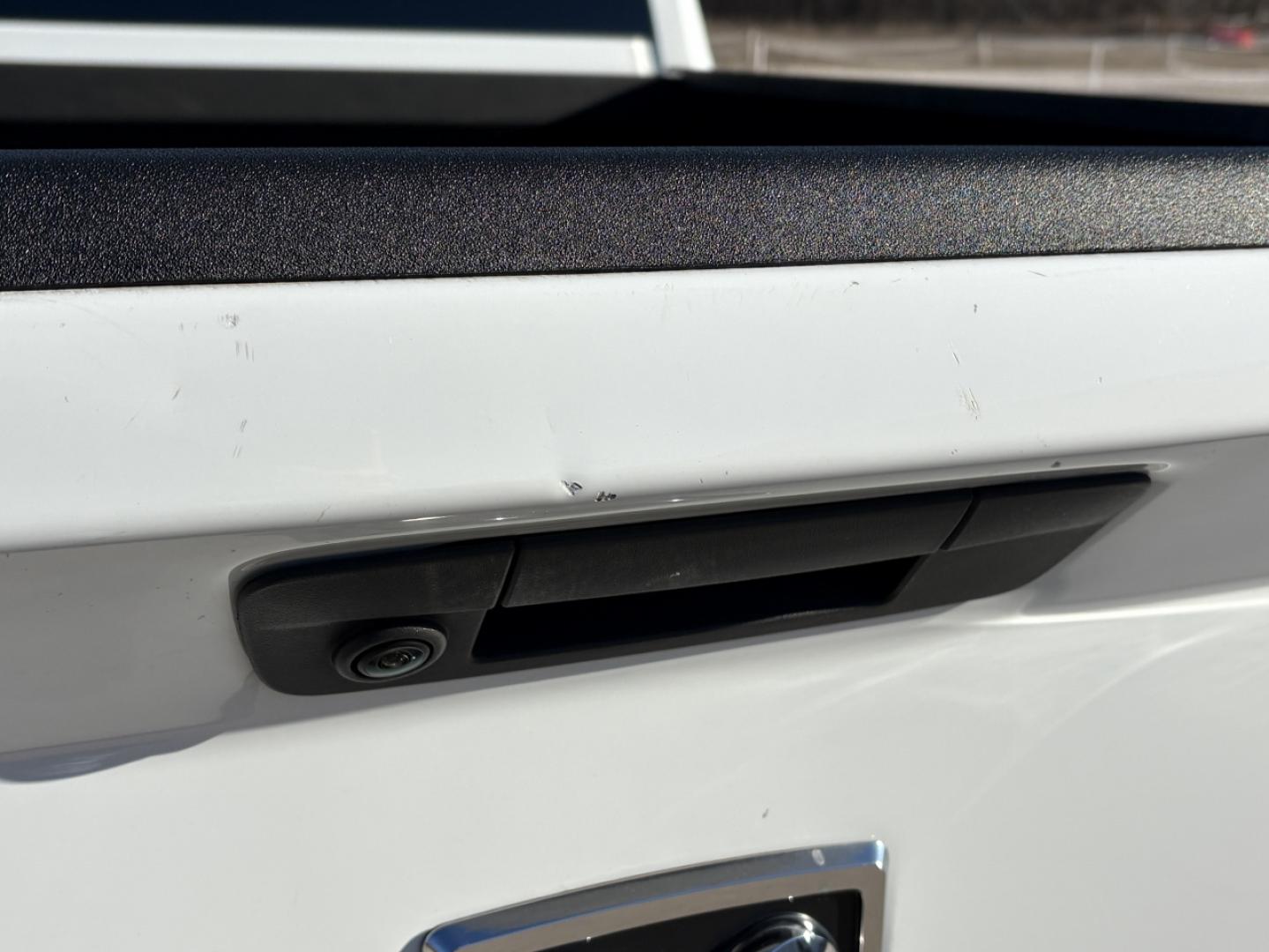 2022 WHITE /Gray RAM 1500 SLT Crew Cab SWB 4WD (3C6RR7LG1NG) with an 3.6L V6 engine, Automatic transmission, located at 2990 Old Orchard Rd., Jackson, MO, 63755, 37.354214, -89.612106 - 2022 Ram 1500 Classic SLT 1-Owner 31xxx miles 4x4 3.6L V6 Automatic Backup Camera Bluetooth Cruise Power Windows/Locks/Mirrors We have financing available and we accept trades! Fill out a credit application on our website or come by today! If you have any questions, give us a call at (573 - Photo#42