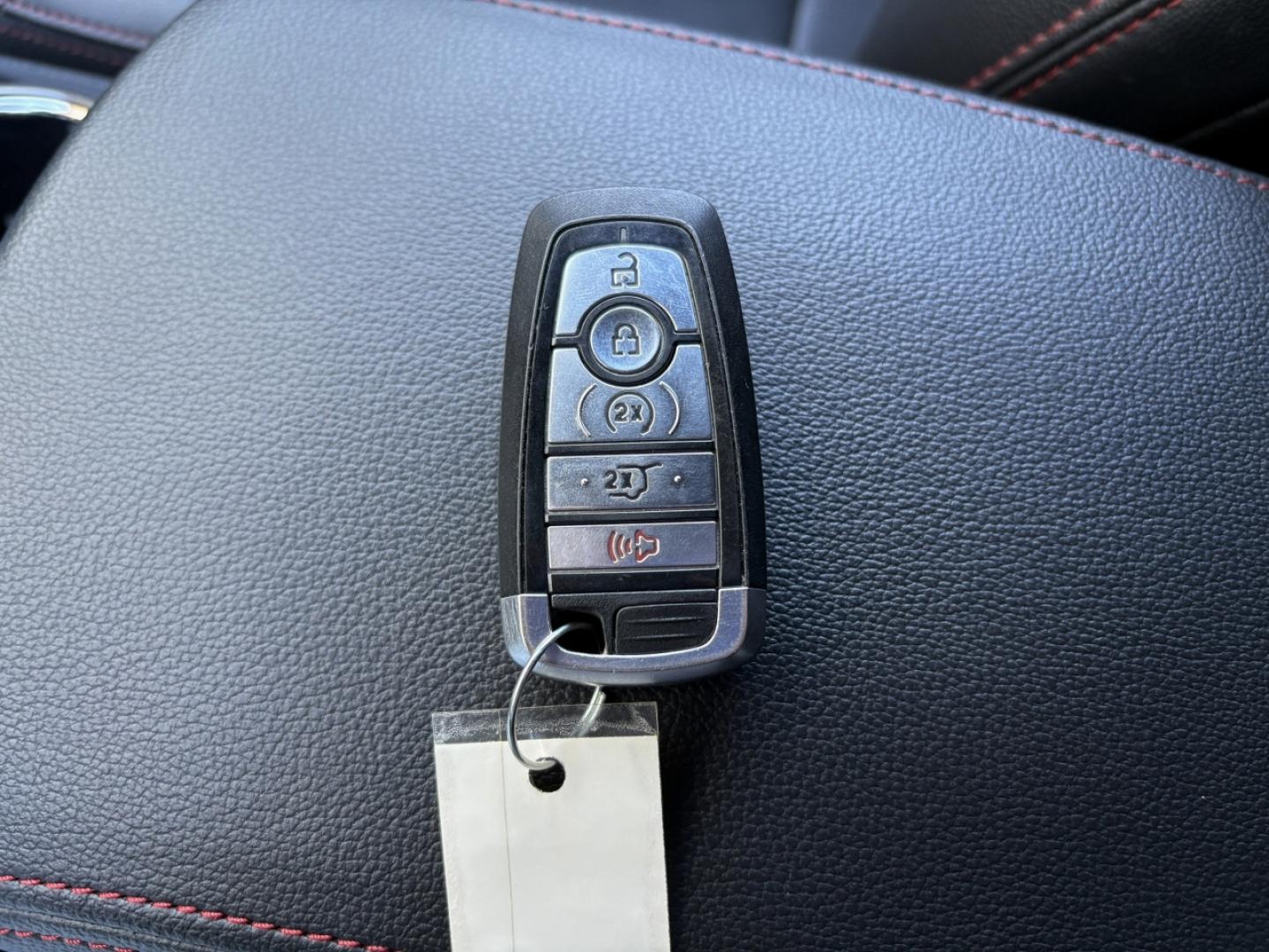 2019 GRAY /Black Ford Explorer Sport 4WD (1FM5K8GTXKG) with an 3.5L V6 engine, Automatic transmission, located at 2990 Old Orchard Rd., Jackson, MO, 63755, 37.354214, -89.612106 - 2019 Ford Explorer Sport 69xxx miles 4 Wheel Drive 3.5L V6 Automatic Leather 3rd Row Navigation Power/Heated Seats Heated Steering Wheel Backup Camera Bluetooth Remote Start Cruise Power Windows/Locks/Mirrors We have financing available and we accept trades! Fill out a credit applicat - Photo#6