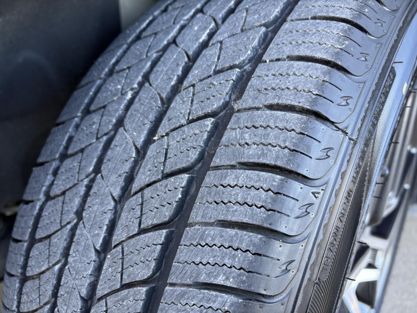 2019 GRAY /Black Ford Explorer Sport 4WD (1FM5K8GTXKG) with an 3.5L V6 engine, Automatic transmission, located at 2990 Old Orchard Rd., Jackson, MO, 63755, 37.354214, -89.612106 - 2019 Ford Explorer Sport 69xxx miles 4 Wheel Drive 3.5L V6 Automatic Leather 3rd Row Navigation Power/Heated Seats Heated Steering Wheel Backup Camera Bluetooth Remote Start Cruise Power Windows/Locks/Mirrors We have financing available and we accept trades! Fill out a credit applicat - Photo#40