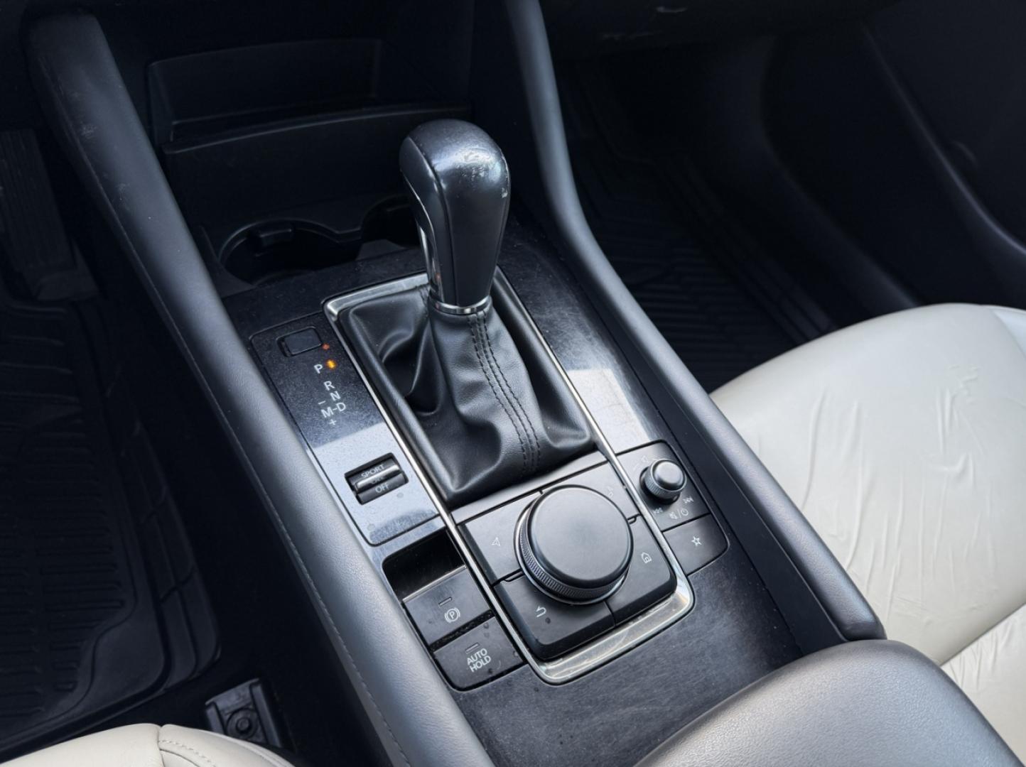 2019 GRAY /Tan Mazda MAZDA3 Preferred (JM1BPBDM6K1) with an 2.5L 4 Cyl. engine, Automatic transmission, located at 2990 Old Orchard Rd., Jackson, MO, 63755, 37.354214, -89.612106 - 2019 Mazda 3 Preferred 68xxx miles All Wheel Drive 2.5L 4 Cyl. Automatic Backup Camera Power Driver Seat Heated Seats Bluetooth Cruise Power Windows/Locks/Mirrors We have financing available and we accept trades! Fill out a credit application on our website or come by today! If you have - Photo#24