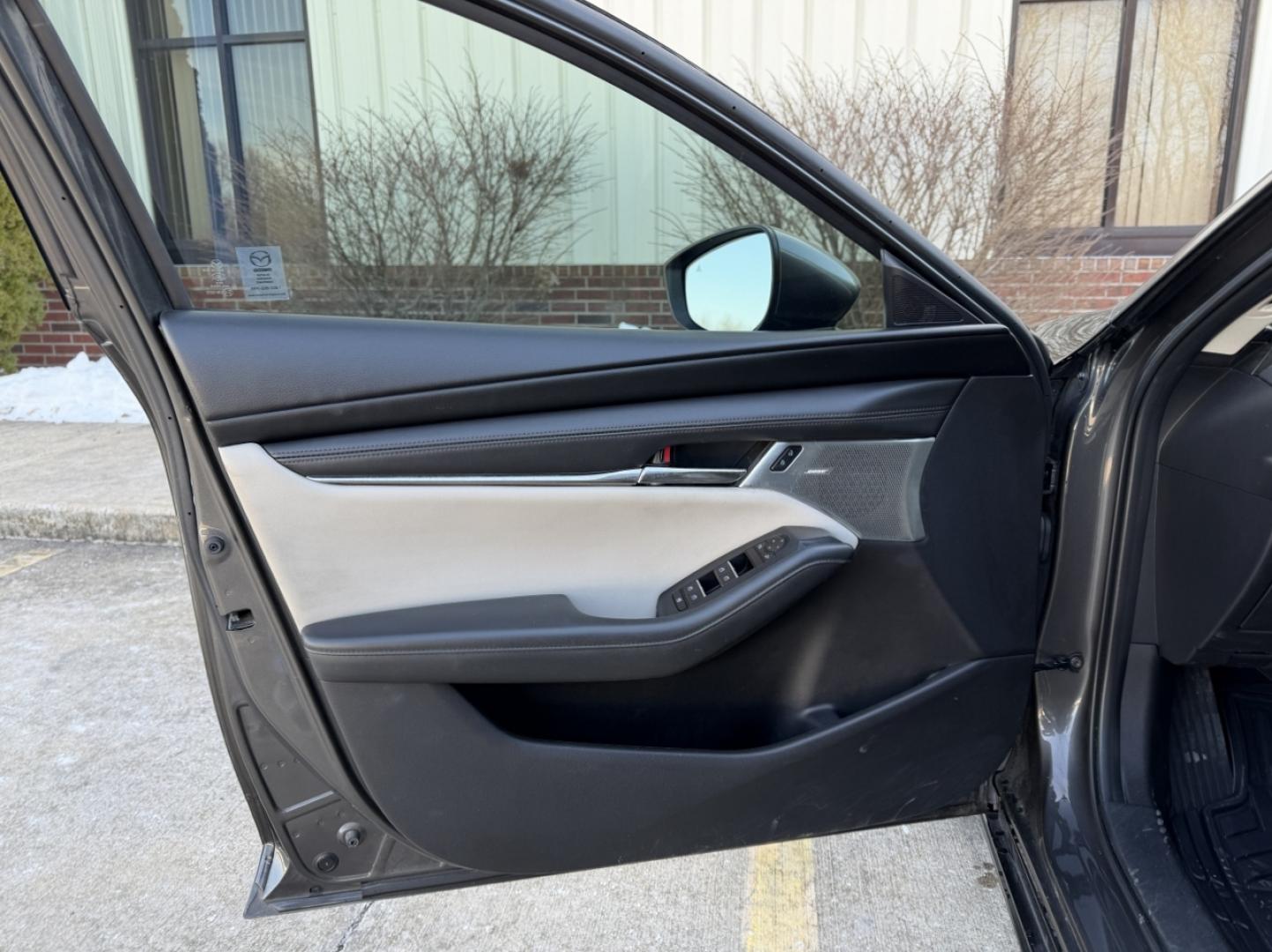 2019 GRAY /Tan Mazda MAZDA3 Preferred (JM1BPBDM6K1) with an 2.5L 4 Cyl. engine, Automatic transmission, located at 2990 Old Orchard Rd., Jackson, MO, 63755, 37.354214, -89.612106 - 2019 Mazda 3 Preferred 68xxx miles All Wheel Drive 2.5L 4 Cyl. Automatic Backup Camera Power Driver Seat Heated Seats Bluetooth Cruise Power Windows/Locks/Mirrors We have financing available and we accept trades! Fill out a credit application on our website or come by today! If you have - Photo#12