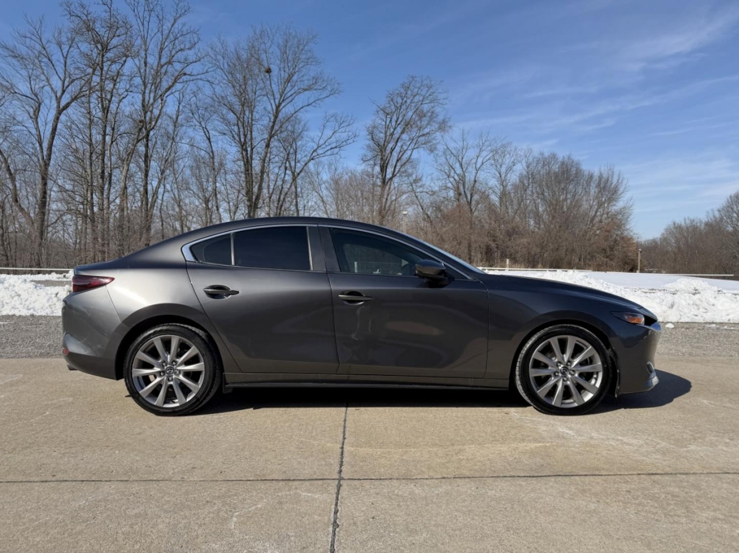 2019 GRAY /Tan Mazda MAZDA3 Preferred (JM1BPBDM6K1) with an 2.5L 4 Cyl. engine, Automatic transmission, located at 2990 Old Orchard Rd., Jackson, MO, 63755, 37.354214, -89.612106 - 2019 Mazda 3 Preferred 68xxx miles All Wheel Drive 2.5L 4 Cyl. Automatic Backup Camera Power Driver Seat Heated Seats Bluetooth Cruise Power Windows/Locks/Mirrors We have financing available and we accept trades! Fill out a credit application on our website or come by today! If you have - Photo#7