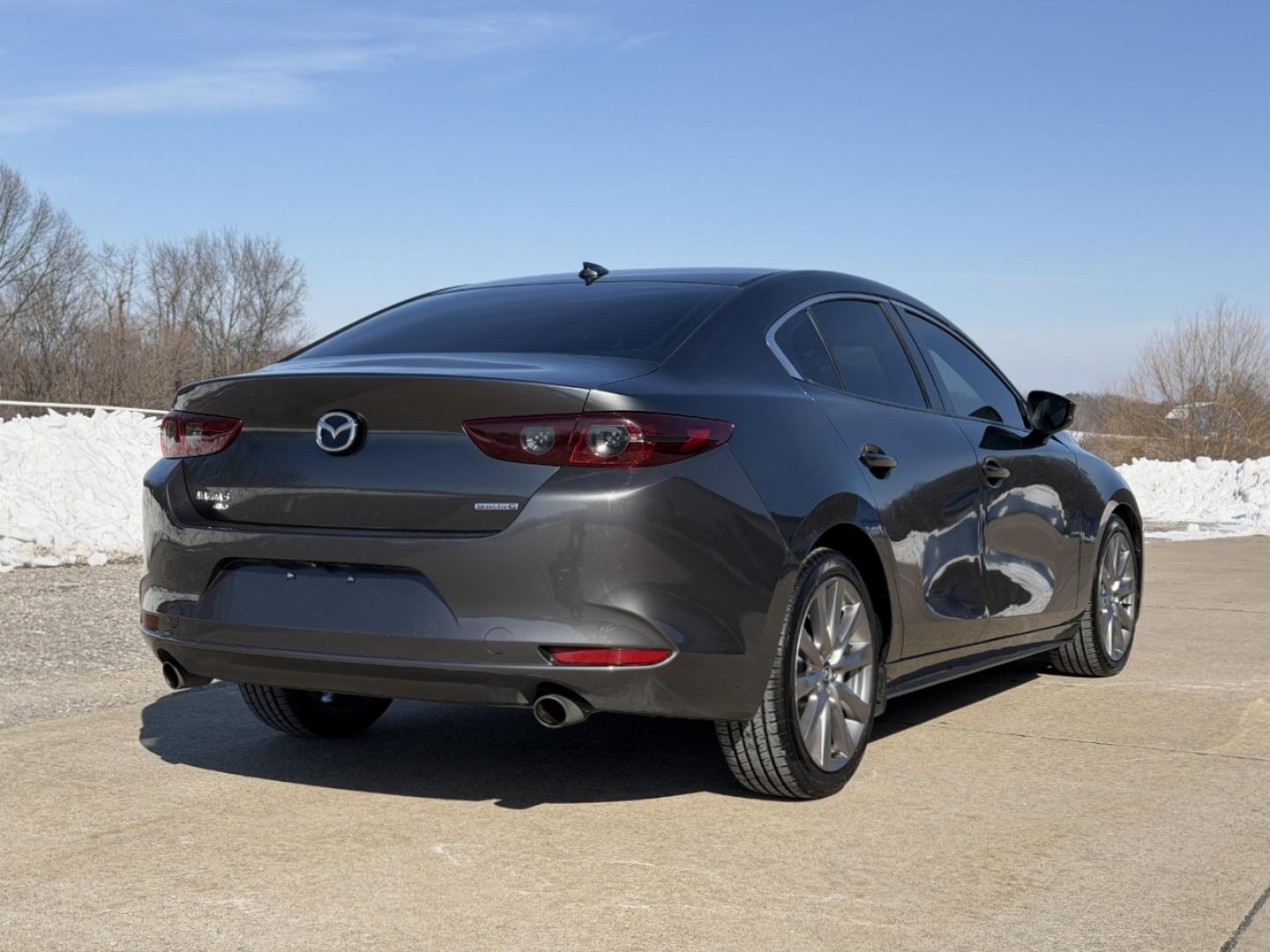 2019 GRAY /Tan Mazda MAZDA3 Preferred (JM1BPBDM6K1) with an 2.5L 4 Cyl. engine, Automatic transmission, located at 2990 Old Orchard Rd., Jackson, MO, 63755, 37.354214, -89.612106 - 2019 Mazda 3 Preferred 68xxx miles All Wheel Drive 2.5L 4 Cyl. Automatic Backup Camera Power Driver Seat Heated Seats Bluetooth Cruise Power Windows/Locks/Mirrors We have financing available and we accept trades! Fill out a credit application on our website or come by today! If you have - Photo#8