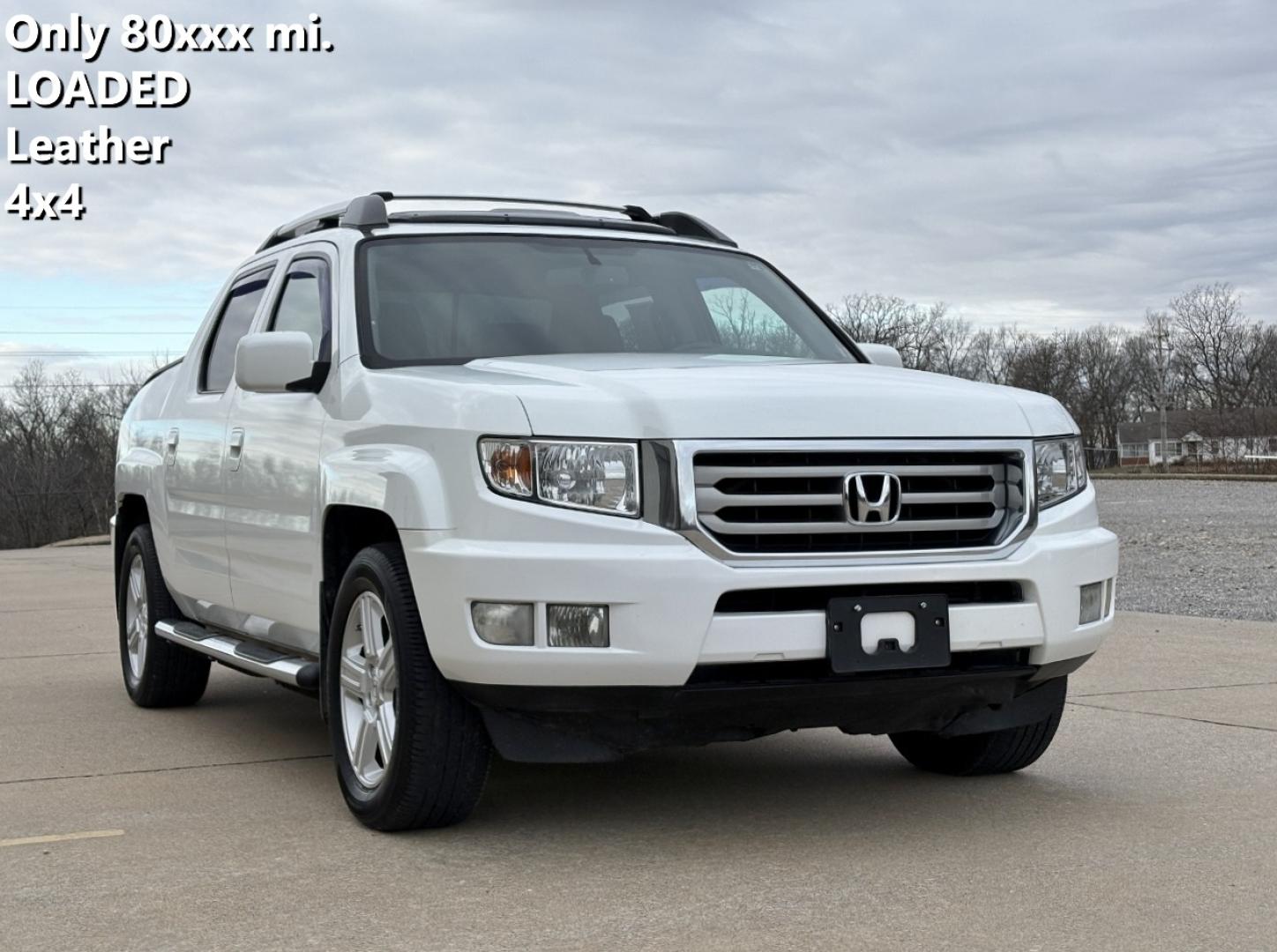2013 WHITE /Gray Honda Ridgeline RTL (5FPYK1F50DB) with an 3.5L V6 engine, Automatic transmission, located at 2990 Old Orchard Rd., Jackson, MO, 63755, 37.354214, -89.612106 - 2013 Honda Ridgeline RTL 80xxx miles 4x4 3.5L V6 Automatic Leather Navigation Power/Heated Seats Backup Camera Sunroof Cruise Power Windows/Locks/Mirrors We have financing available and we accept trades! Fill out a credit application on our website or come by today! If you have any ques - Photo#0