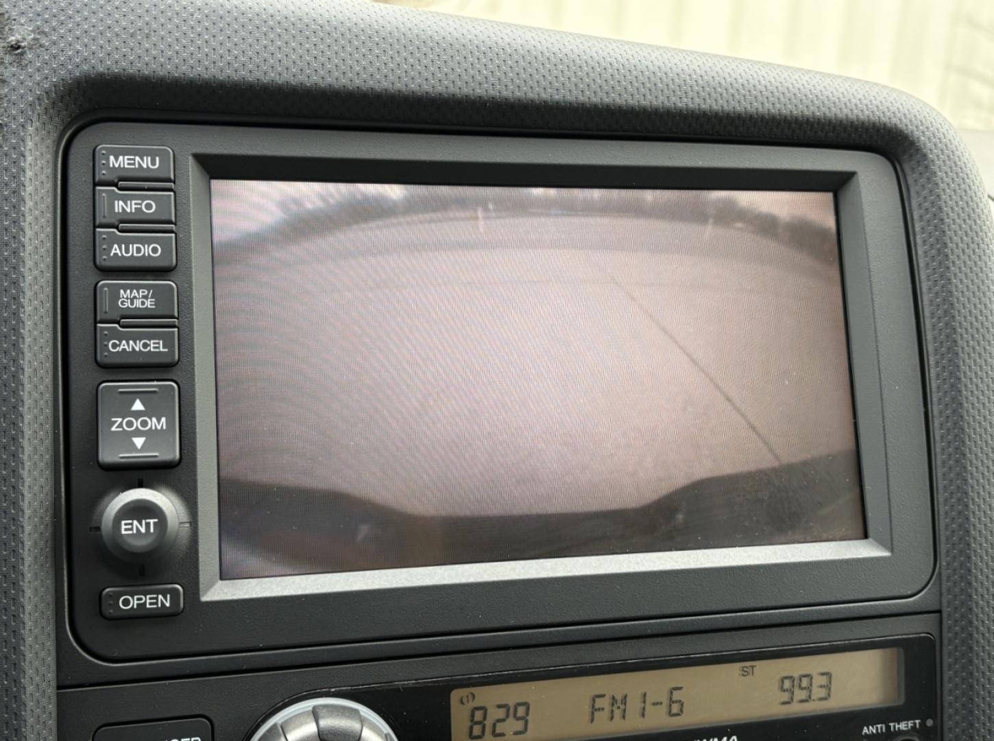 2013 WHITE /Gray Honda Ridgeline RTL (5FPYK1F50DB) with an 3.5L V6 engine, Automatic transmission, located at 2990 Old Orchard Rd., Jackson, MO, 63755, 37.354214, -89.612106 - 2013 Honda Ridgeline RTL 80xxx miles 4x4 3.5L V6 Automatic Leather Navigation Power/Heated Seats Backup Camera Sunroof Cruise Power Windows/Locks/Mirrors We have financing available and we accept trades! Fill out a credit application on our website or come by today! If you have any ques - Photo#4