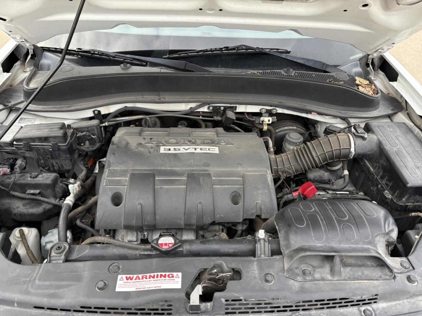 2013 WHITE /Gray Honda Ridgeline RTL (5FPYK1F50DB) with an 3.5L V6 engine, Automatic transmission, located at 2990 Old Orchard Rd., Jackson, MO, 63755, 37.354214, -89.612106 - 2013 Honda Ridgeline RTL 80xxx miles 4x4 3.5L V6 Automatic Leather Navigation Power/Heated Seats Backup Camera Sunroof Cruise Power Windows/Locks/Mirrors We have financing available and we accept trades! Fill out a credit application on our website or come by today! If you have any ques - Photo#33