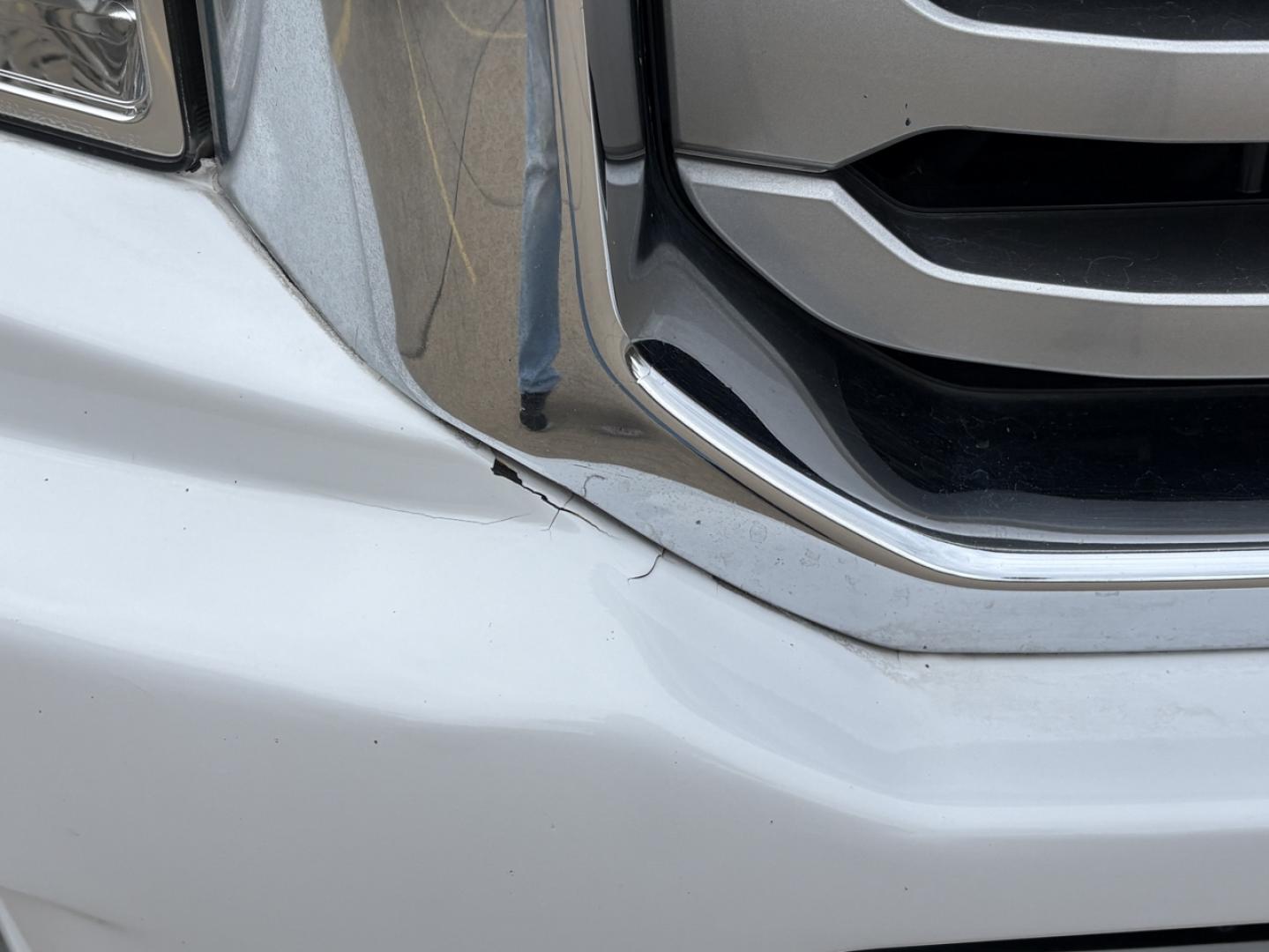 2013 WHITE /Gray Honda Ridgeline RTL (5FPYK1F50DB) with an 3.5L V6 engine, Automatic transmission, located at 2990 Old Orchard Rd., Jackson, MO, 63755, 37.354214, -89.612106 - 2013 Honda Ridgeline RTL 80xxx miles 4x4 3.5L V6 Automatic Leather Navigation Power/Heated Seats Backup Camera Sunroof Cruise Power Windows/Locks/Mirrors We have financing available and we accept trades! Fill out a credit application on our website or come by today! If you have any ques - Photo#39