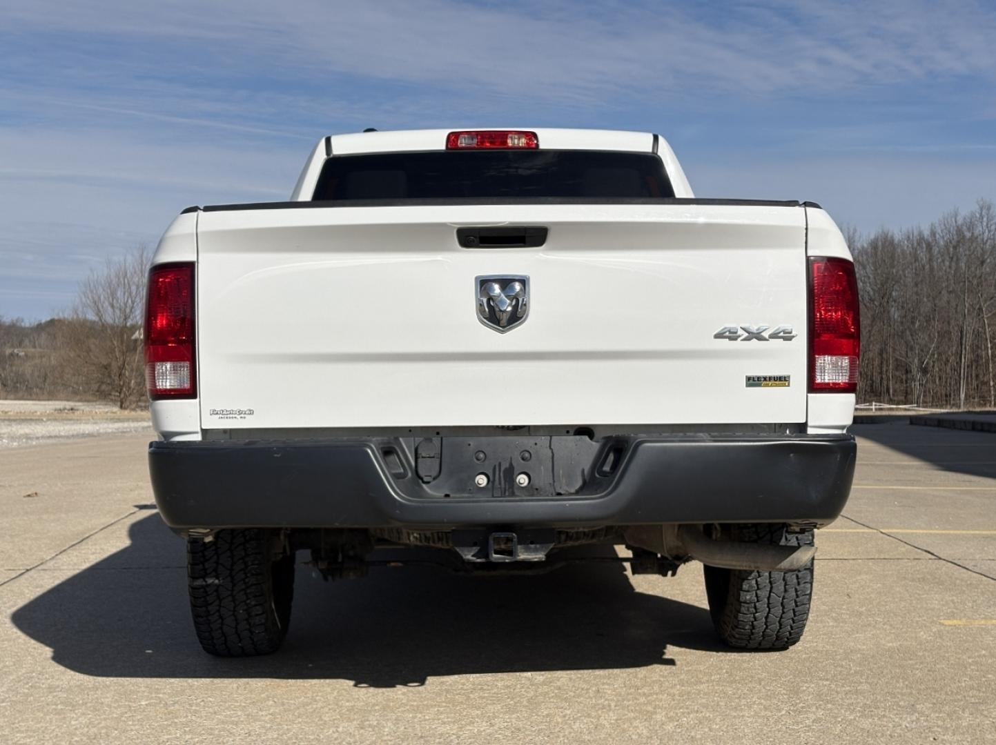 2019 WHITE /Gray RAM 1500 Tradesman Quad Cab 4WD (1C6RR7FG5KS) with an 3.6L V6 engine, Automatic transmission, located at 2990 Old Orchard Rd., Jackson, MO, 63755, 37.354214, -89.612106 - 2019 Ram 1500 Classic Tradesman 1-Owner 104xxx miles 4x4 3.6L V8 Automatic Vinyl Seats Backup Camera Bluetooth Cruise Power Windows/Locks/Mirrors We have financing available and we accept trades! Fill out a credit application on our website or come by today! If you have any questions, gi - Photo#9