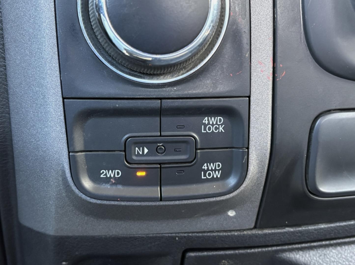 2019 WHITE /Gray RAM 1500 Tradesman Quad Cab 4WD (1C6RR7FG5KS) with an 3.6L V6 engine, Automatic transmission, located at 2990 Old Orchard Rd., Jackson, MO, 63755, 37.354214, -89.612106 - 2019 Ram 1500 Classic Tradesman 1-Owner 104xxx miles 4x4 3.6L V8 Automatic Vinyl Seats Backup Camera Bluetooth Cruise Power Windows/Locks/Mirrors We have financing available and we accept trades! Fill out a credit application on our website or come by today! If you have any questions, gi - Photo#2