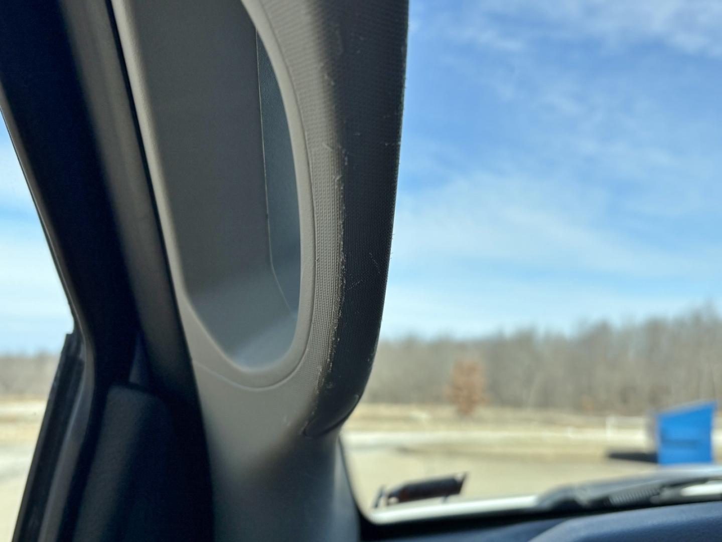 2019 WHITE /Gray RAM 1500 Tradesman Quad Cab 4WD (1C6RR7FG5KS) with an 3.6L V6 engine, Automatic transmission, located at 2990 Old Orchard Rd., Jackson, MO, 63755, 37.354214, -89.612106 - 2019 Ram 1500 Classic Tradesman 1-Owner 104xxx miles 4x4 3.6L V8 Automatic Vinyl Seats Backup Camera Bluetooth Cruise Power Windows/Locks/Mirrors We have financing available and we accept trades! Fill out a credit application on our website or come by today! If you have any questions, gi - Photo#46