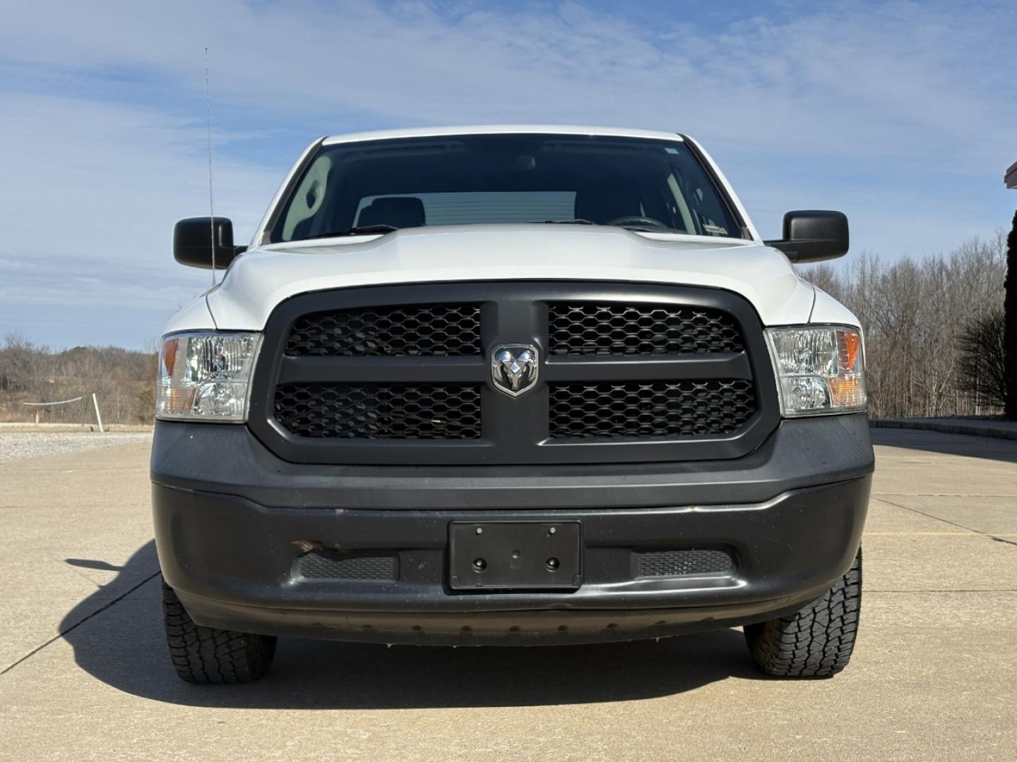 2019 WHITE /Gray RAM 1500 Tradesman Quad Cab 4WD (1C6RR7FG5KS) with an 3.6L V6 engine, Automatic transmission, located at 2990 Old Orchard Rd., Jackson, MO, 63755, 37.354214, -89.612106 - 2019 Ram 1500 Classic Tradesman 1-Owner 104xxx miles 4x4 3.6L V8 Automatic Vinyl Seats Backup Camera Bluetooth Cruise Power Windows/Locks/Mirrors We have financing available and we accept trades! Fill out a credit application on our website or come by today! If you have any questions, gi - Photo#10