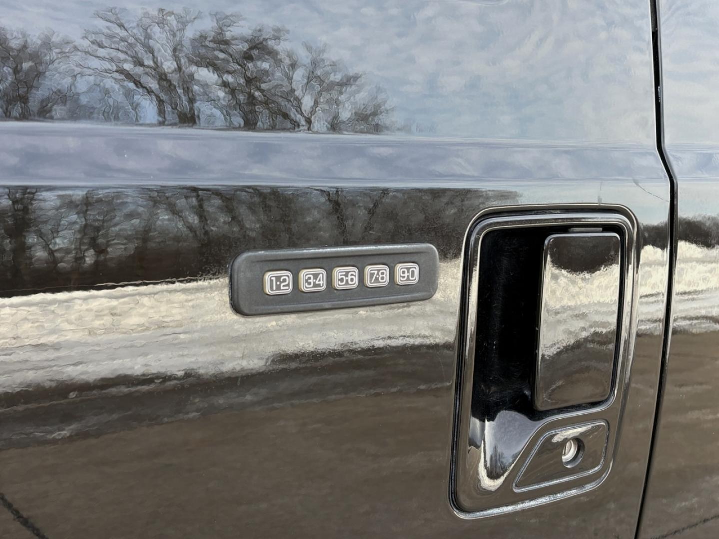 2008 BLACK /Brown Ford F-450 SD King Ranch Crew Cab 4WD (1FTXW43R58E) with an 6.4L V8 TURBO DIESEL engine, Automatic transmission, located at 2990 Old Orchard Rd., Jackson, MO, 63755, 37.354214, -89.612106 - 2008 Ford F-450 Super Duty King Ranch Only 50xxx miles 4x4 6.4L V8 Turbo Diesel Automatic Leather Navigation Rear Entertainment Power/Heated Seats Cruise Power Windows/Locks/Mirrors We have financing available and we accept trades! Fill out a credit application on our website or come by t - Photo#33