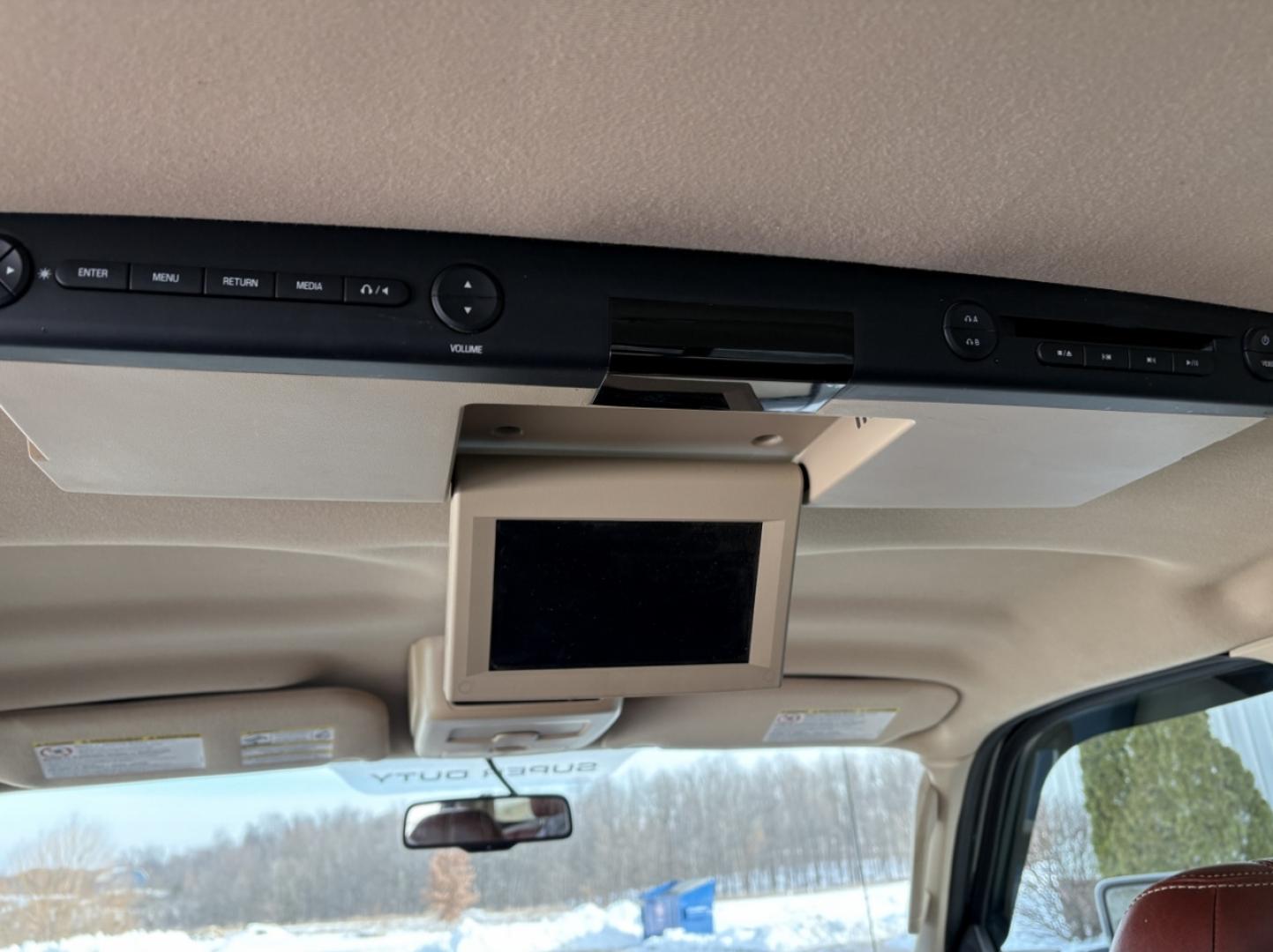 2008 BLACK /Brown Ford F-450 SD King Ranch Crew Cab 4WD (1FTXW43R58E) with an 6.4L V8 TURBO DIESEL engine, Automatic transmission, located at 2990 Old Orchard Rd., Jackson, MO, 63755, 37.354214, -89.612106 - 2008 Ford F-450 Super Duty King Ranch Only 50xxx miles 4x4 6.4L V8 Turbo Diesel Automatic Leather Navigation Rear Entertainment Power/Heated Seats Cruise Power Windows/Locks/Mirrors We have financing available and we accept trades! Fill out a credit application on our website or come by t - Photo#6