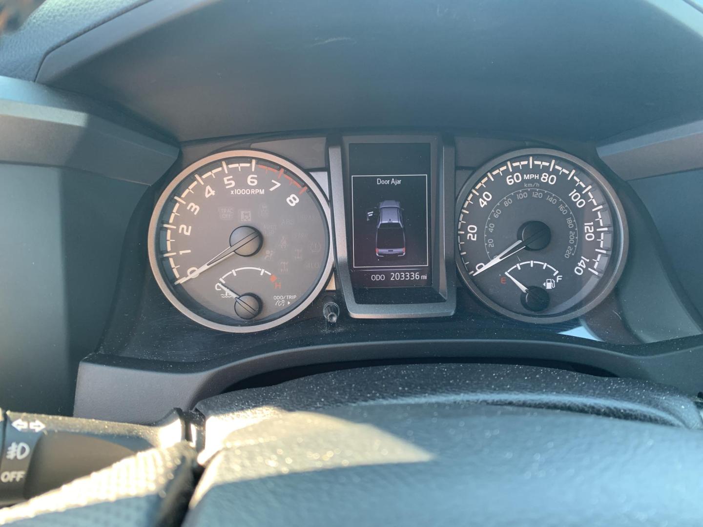 2016 SILVER /GRAY Toyota Tacoma SR5 Double Cab Long Bed V6 5AT 4WD (3TMCZ5ANXGM) with an 3.6L V6 DOHC 24V engine, Automatic transmission, located at 506 S. Kingshighway, Cape Girardeau, MO, 63703, (573) 235-5000, 37.294991, -89.553635 - 2016 Toyota Tacoma SR5 Double Cab 203,xxx miles Alarm System Bluetooth Cloth Seats Cruise Control Navigation System Power Windows Remote Keyless Entry Steering Wheel Controls Tilt Steering Wheel We have financing available and we accept trades! Fill out a credit application on our website - Photo#19