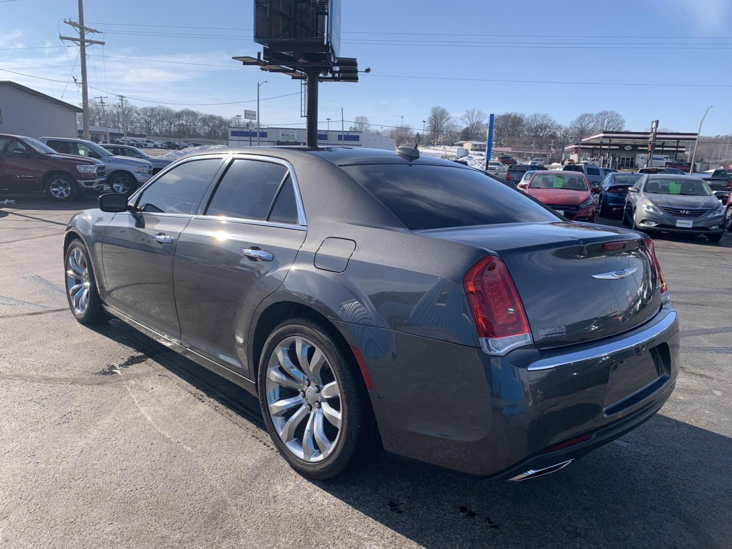 2019 GRAY /BLACK Chrysler 300 Limited (2C3CCAEG3KH) with an 3.6L V6 SOHC 24V engine, Automatic transmission, located at 506 S. Kingshighway, Cape Girardeau, MO, 63703, (573) 235-5000, 37.294991, -89.553635 - 2019 Chrysler 300 Limited RWD 94,xxx Miles Alarm System Bluetooth Cruise Control Heated Seats Leather Seats Navigation System Power Driver's Seat Power Windows Keyless Entry Push-Button Engine Start Remote Engine Start Remote Keyless Entry Steering Wheel Controls Tilt Steering Wheel - Photo#4