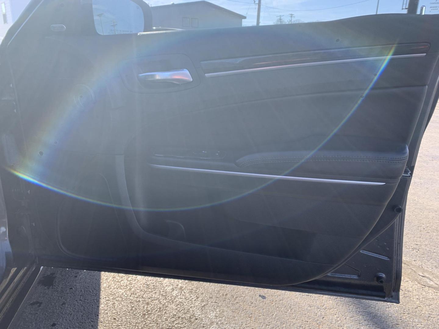 2019 GRAY /BLACK Chrysler 300 Limited (2C3CCAEG3KH) with an 3.6L V6 SOHC 24V engine, Automatic transmission, located at 506 S. Kingshighway, Cape Girardeau, MO, 63703, (573) 235-5000, 37.294991, -89.553635 - 2019 Chrysler 300 Limited RWD 94,xxx Miles Alarm System Bluetooth Cruise Control Heated Seats Leather Seats Navigation System Power Driver's Seat Power Windows Keyless Entry Push-Button Engine Start Remote Engine Start Remote Keyless Entry Steering Wheel Controls Tilt Steering Wheel - Photo#10