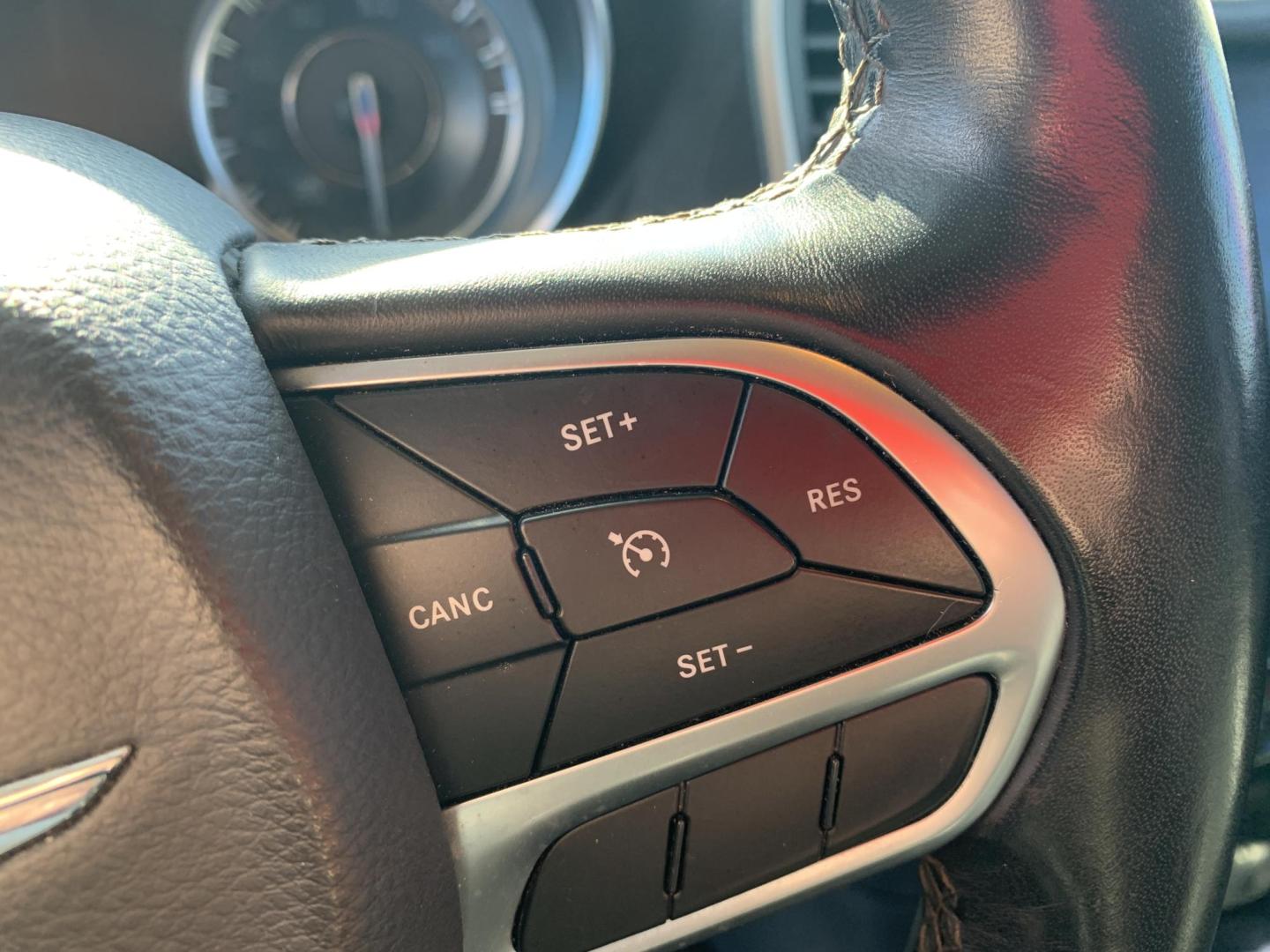 2019 GRAY /BLACK Chrysler 300 Limited (2C3CCAEG3KH) with an 3.6L V6 SOHC 24V engine, Automatic transmission, located at 506 S. Kingshighway, Cape Girardeau, MO, 63703, (573) 235-5000, 37.294991, -89.553635 - 2019 Chrysler 300 Limited RWD 94,xxx Miles Alarm System Bluetooth Cruise Control Heated Seats Leather Seats Navigation System Power Driver's Seat Power Windows Keyless Entry Push-Button Engine Start Remote Engine Start Remote Keyless Entry Steering Wheel Controls Tilt Steering Wheel - Photo#21