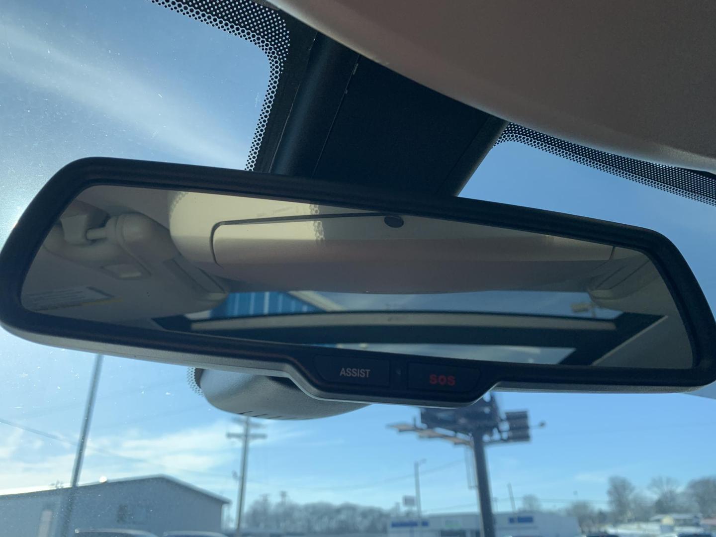 2019 GRAY /BLACK Chrysler 300 Limited (2C3CCAEG3KH) with an 3.6L V6 SOHC 24V engine, Automatic transmission, located at 506 S. Kingshighway, Cape Girardeau, MO, 63703, (573) 235-5000, 37.294991, -89.553635 - 2019 Chrysler 300 Limited RWD 94,xxx Miles Alarm System Bluetooth Cruise Control Heated Seats Leather Seats Navigation System Power Driver's Seat Power Windows Keyless Entry Push-Button Engine Start Remote Engine Start Remote Keyless Entry Steering Wheel Controls Tilt Steering Wheel - Photo#27