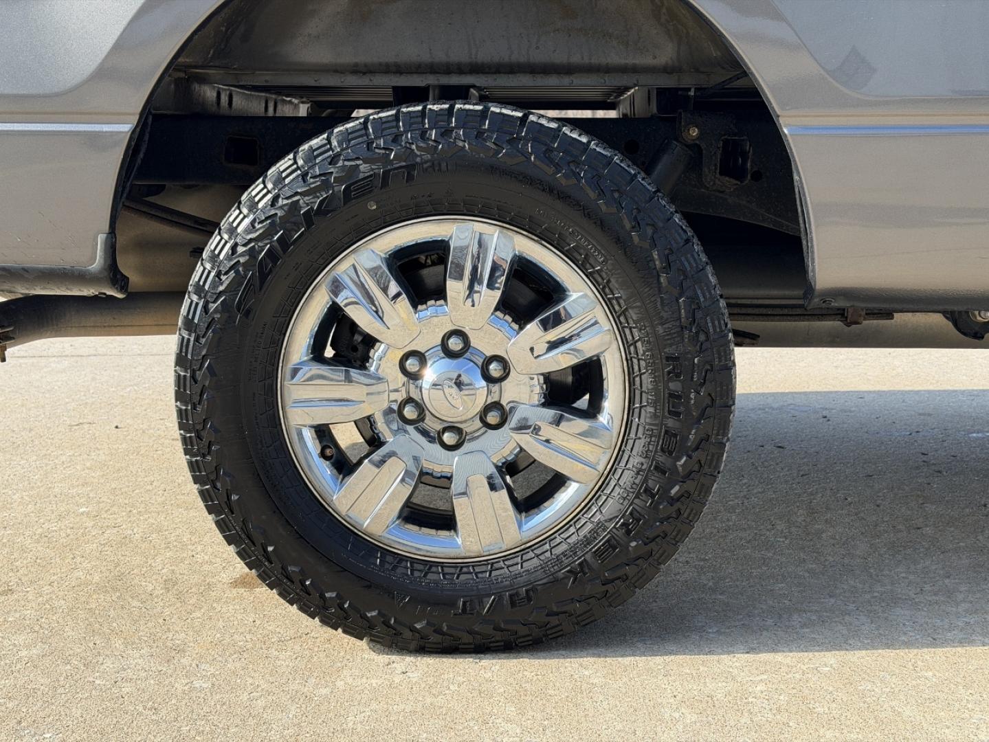 2011 GRAY /Gray Ford F-150 XLT SuperCab 6.5-ft. Bed 4WD (1FTFX1EF5BF) with an 5.0L V8 engine, Automatic transmission, located at 2990 Old Orchard Rd., Jackson, MO, 63755, 37.354214, -89.612106 - 2011 Ford F-150 XLT 149xxx miles 4x4 5.0L V8 Automatic Power Driver Seat Cruise Power Windows/Locks/Mirrors We have financing available and we accept trades! Fill out a credit application on our website or come by today! If you have any questions, give us a call at (573) 204-7777 or visit o - Photo#35