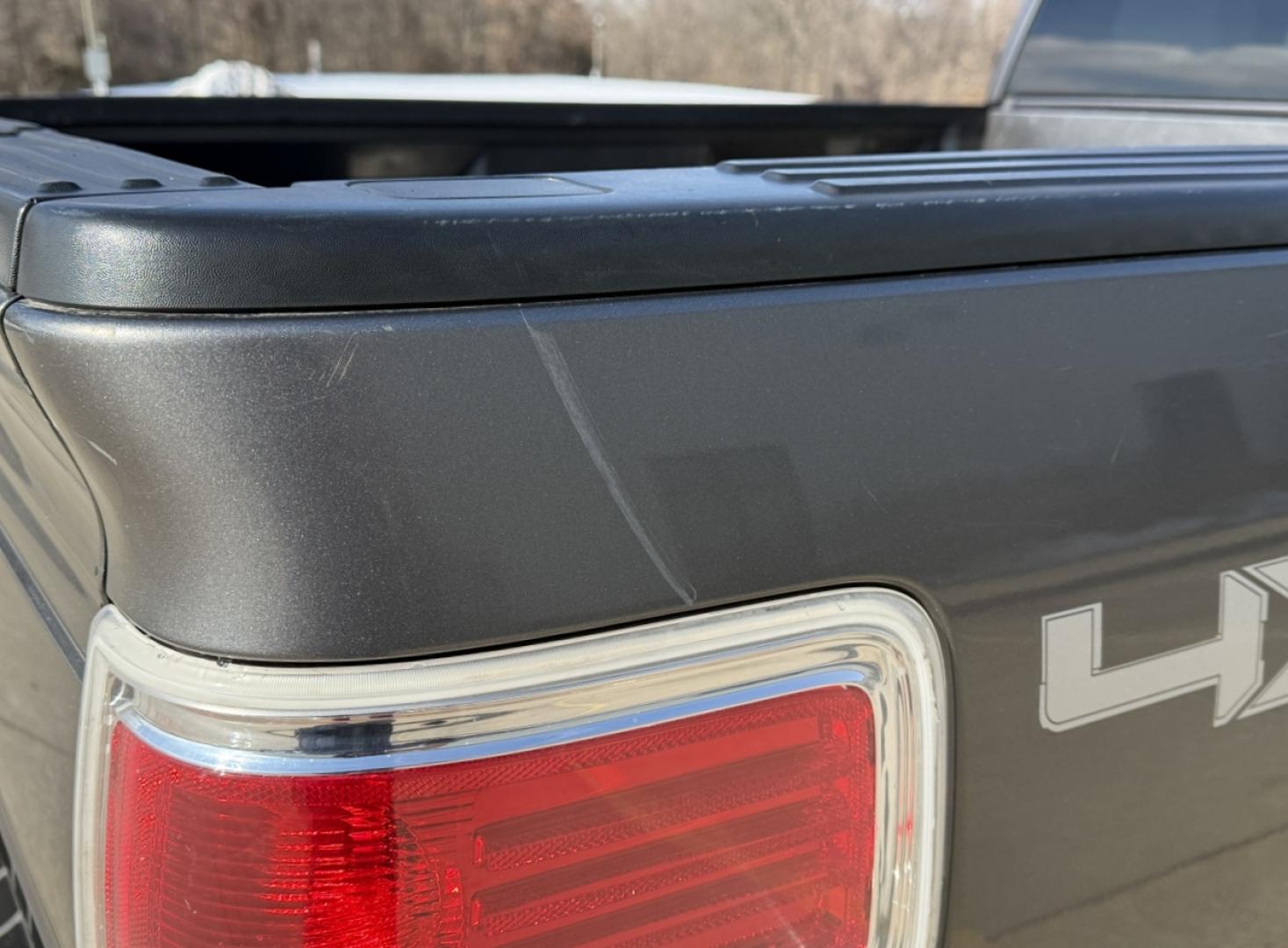 2011 GRAY /Gray Ford F-150 XLT SuperCab 6.5-ft. Bed 4WD (1FTFX1EF5BF) with an 5.0L V8 engine, Automatic transmission, located at 2990 Old Orchard Rd., Jackson, MO, 63755, 37.354214, -89.612106 - 2011 Ford F-150 XLT 149xxx miles 4x4 5.0L V8 Automatic Power Driver Seat Cruise Power Windows/Locks/Mirrors We have financing available and we accept trades! Fill out a credit application on our website or come by today! If you have any questions, give us a call at (573) 204-7777 or visit o - Photo#38