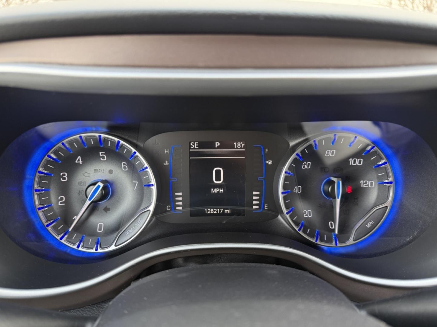 2022 WHITE /Black Chrysler Voyager LX (2C4RC1CG2NR) with an 3.6L V6 engine, Automatic transmission, located at 2990 Old Orchard Rd., Jackson, MO, 63755, 37.354214, -89.612106 - 2022 Chrysler Voyager LX 1-Owner 128xxx miles Front Wheel Drive 3.6L V6 Automatic 3rd Row Stow 'N Go Navigation Backup Camera Power Driver Seat Heated Seats Bluetooth Remote Start Cruise Power Windows/Locks/Mirrors We have financing available and we accept trades! Fill out a credit a - Photo#1