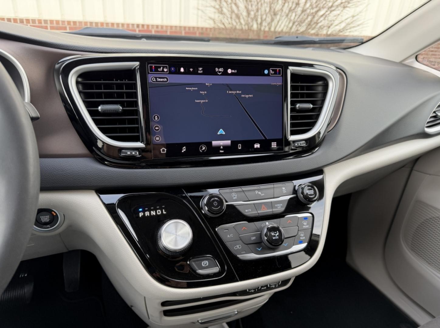 2022 WHITE /Black Chrysler Voyager LX (2C4RC1CG2NR) with an 3.6L V6 engine, Automatic transmission, located at 2990 Old Orchard Rd., Jackson, MO, 63755, 37.354214, -89.612106 - 2022 Chrysler Voyager LX 1-Owner 128xxx miles Front Wheel Drive 3.6L V6 Automatic 3rd Row Stow 'N Go Navigation Backup Camera Power Driver Seat Heated Seats Bluetooth Remote Start Cruise Power Windows/Locks/Mirrors We have financing available and we accept trades! Fill out a credit a - Photo#29