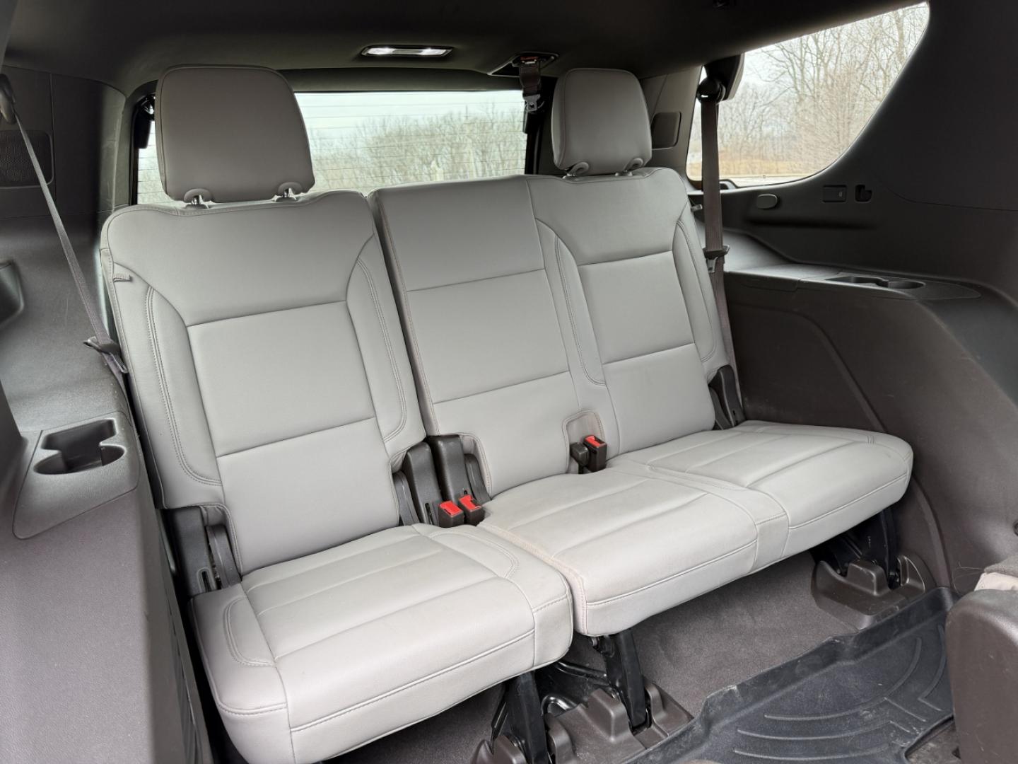 2021 GRAY /Tan Chevrolet Tahoe LT 4WD (1GNSKNKD0MR) with an 5.3L V8 engine, Automatic transmission, located at 2990 Old Orchard Rd., Jackson, MO, 63755, 37.354214, -89.612106 - 2021 Chevrolet Tahoe 1500 LT 105xxx miles 4 Whee Drive 5.3L V8 Automatic Leather 3rd Row Backup Camera Power/Heated Seats Heated Rear Seats Heated Steering Wheel Sunroof Bluetooth Remote Start Cruise Power Windows/Locks/Mirrors We have financing available and we accept trades! Fill o - Photo#23