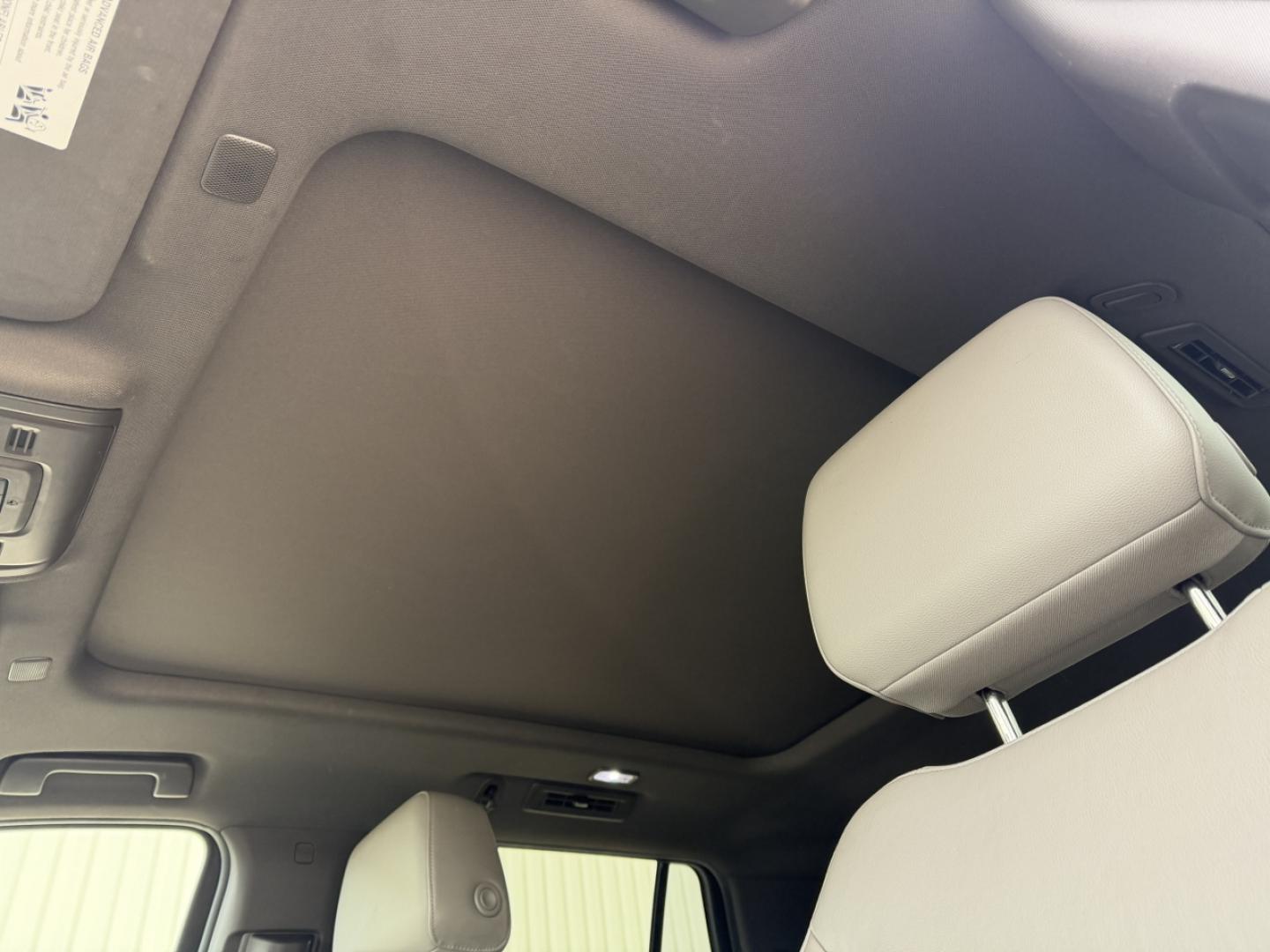 2021 GRAY /Tan Chevrolet Tahoe LT 4WD (1GNSKNKD0MR) with an 5.3L V8 engine, Automatic transmission, located at 2990 Old Orchard Rd., Jackson, MO, 63755, 37.354214, -89.612106 - 2021 Chevrolet Tahoe 1500 LT 105xxx miles 4 Whee Drive 5.3L V8 Automatic Leather 3rd Row Backup Camera Power/Heated Seats Heated Rear Seats Heated Steering Wheel Sunroof Bluetooth Remote Start Cruise Power Windows/Locks/Mirrors We have financing available and we accept trades! Fill o - Photo#5