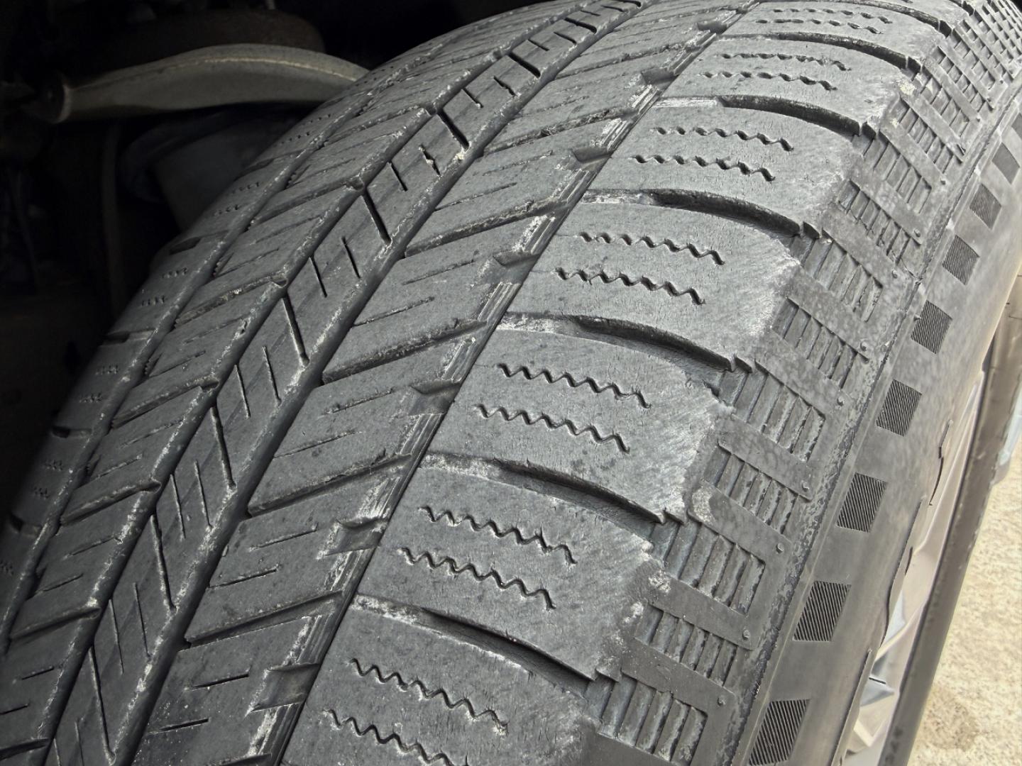 2021 GRAY /Tan Chevrolet Tahoe LT 4WD (1GNSKNKD0MR) with an 5.3L V8 engine, Automatic transmission, located at 2990 Old Orchard Rd., Jackson, MO, 63755, 37.354214, -89.612106 - 2021 Chevrolet Tahoe 1500 LT 105xxx miles 4 Whee Drive 5.3L V8 Automatic Leather 3rd Row Backup Camera Power/Heated Seats Heated Rear Seats Heated Steering Wheel Sunroof Bluetooth Remote Start Cruise Power Windows/Locks/Mirrors We have financing available and we accept trades! Fill o - Photo#42