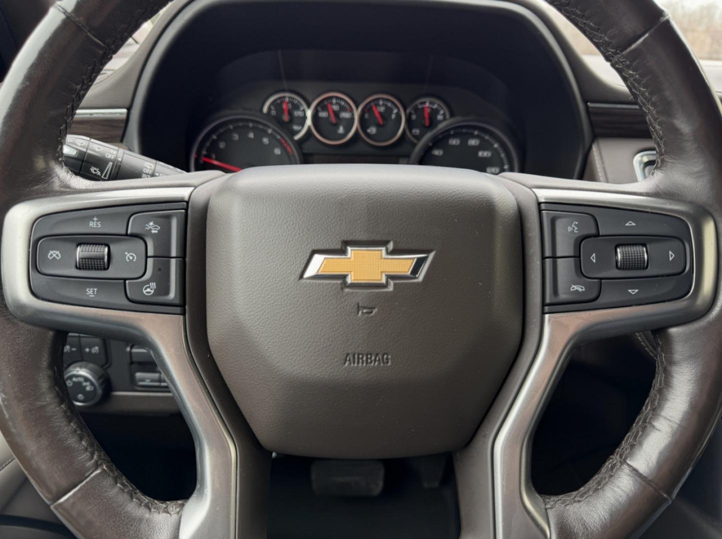 2021 GRAY /Tan Chevrolet Tahoe LT 4WD (1GNSKNKD0MR) with an 5.3L V8 engine, Automatic transmission, located at 2990 Old Orchard Rd., Jackson, MO, 63755, 37.354214, -89.612106 - 2021 Chevrolet Tahoe 1500 LT 105xxx miles 4 Whee Drive 5.3L V8 Automatic Leather 3rd Row Backup Camera Power/Heated Seats Heated Rear Seats Heated Steering Wheel Sunroof Bluetooth Remote Start Cruise Power Windows/Locks/Mirrors We have financing available and we accept trades! Fill o - Photo#30