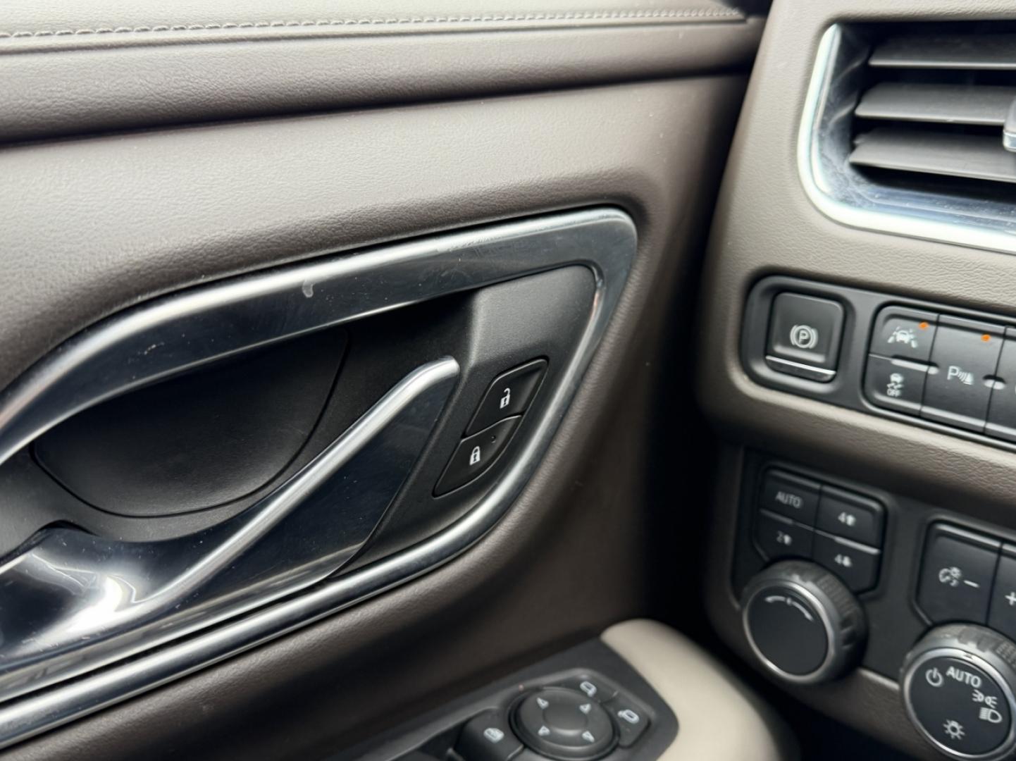 2021 GRAY /Tan Chevrolet Tahoe LT 4WD (1GNSKNKD0MR) with an 5.3L V8 engine, Automatic transmission, located at 2990 Old Orchard Rd., Jackson, MO, 63755, 37.354214, -89.612106 - 2021 Chevrolet Tahoe 1500 LT 105xxx miles 4 Whee Drive 5.3L V8 Automatic Leather 3rd Row Backup Camera Power/Heated Seats Heated Rear Seats Heated Steering Wheel Sunroof Bluetooth Remote Start Cruise Power Windows/Locks/Mirrors We have financing available and we accept trades! Fill o - Photo#35