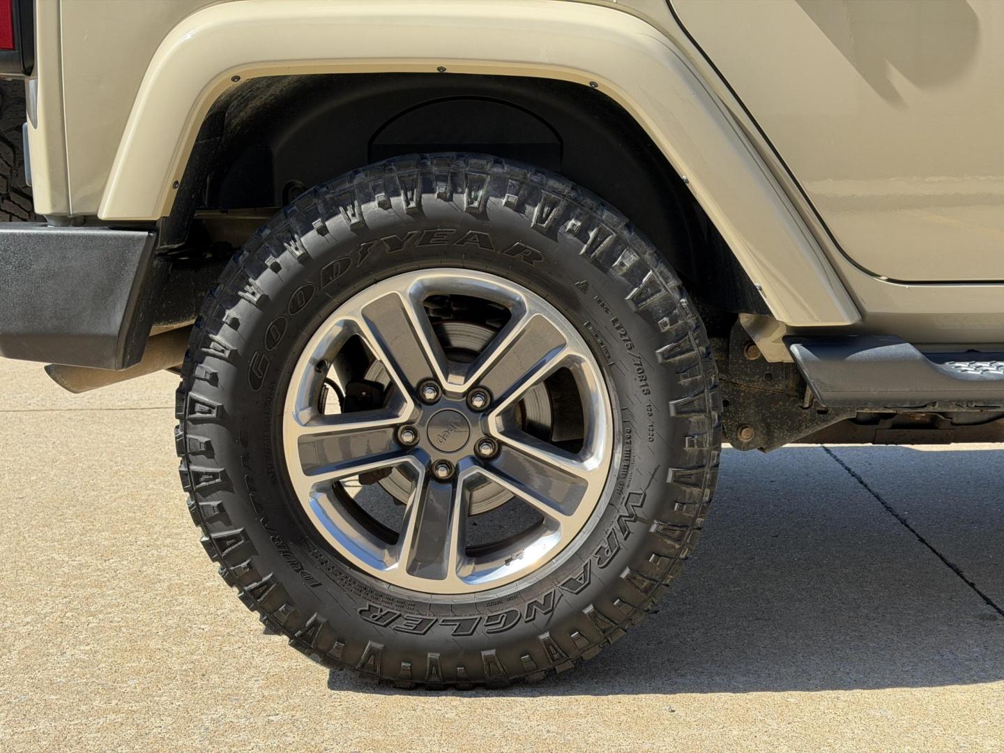 2017 TAN /Black Jeep Wrangler Unlimited Sahara 4WD (1C4BJWEG8HL) with an 3.6L V6 engine, Automatic transmission, located at 2990 Old Orchard Rd., Jackson, MO, 63755, 37.354214, -89.612106 - 2017 Jeep Wrangler Unlimited Sahara 117xxx miles 4x4 3.6L V6 Automatic Cruise Power Windows/Locks/Mirrors We have financing available and we accept trades! Fill out a credit application on our website or come by today! If you have any questions, give us a call at (573) 204-7777 or visit our - Photo#32