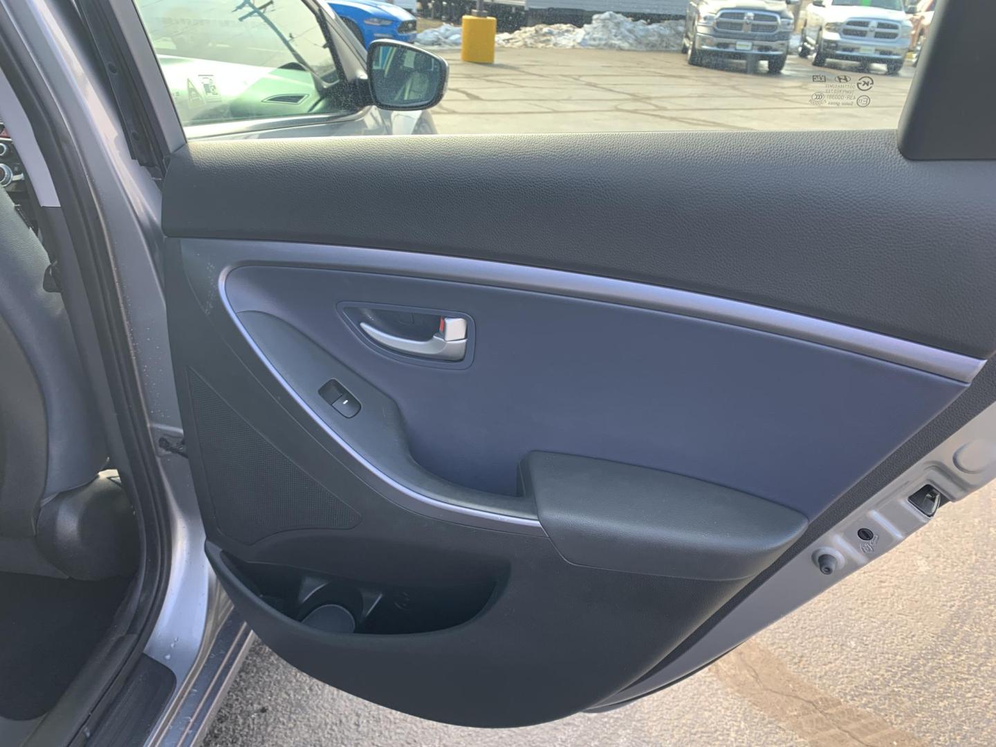 2013 GRAY /GRAY Hyundai Elantra GT GT (KMHD35LE5DU) with an 1.8L L4 16V DOHC engine, 6-Speed Manual transmission, located at 506 S. Kingshighway, Cape Girardeau, MO, 63703, (573) 235-5000, 37.294991, -89.553635 - 2013 Hyundai Elantra GT One Owner 98,xxx miles Alarm System Bluetooth Wireless Technology CD Player Cloth Seats Cruise Control Folding Rear Seat Heated Seats Power Driver's Seat Power Outlet Power Windows Keyless Entry Rear Window Defroster Remote Keyless Entry Steering Wheel Control - Photo#12