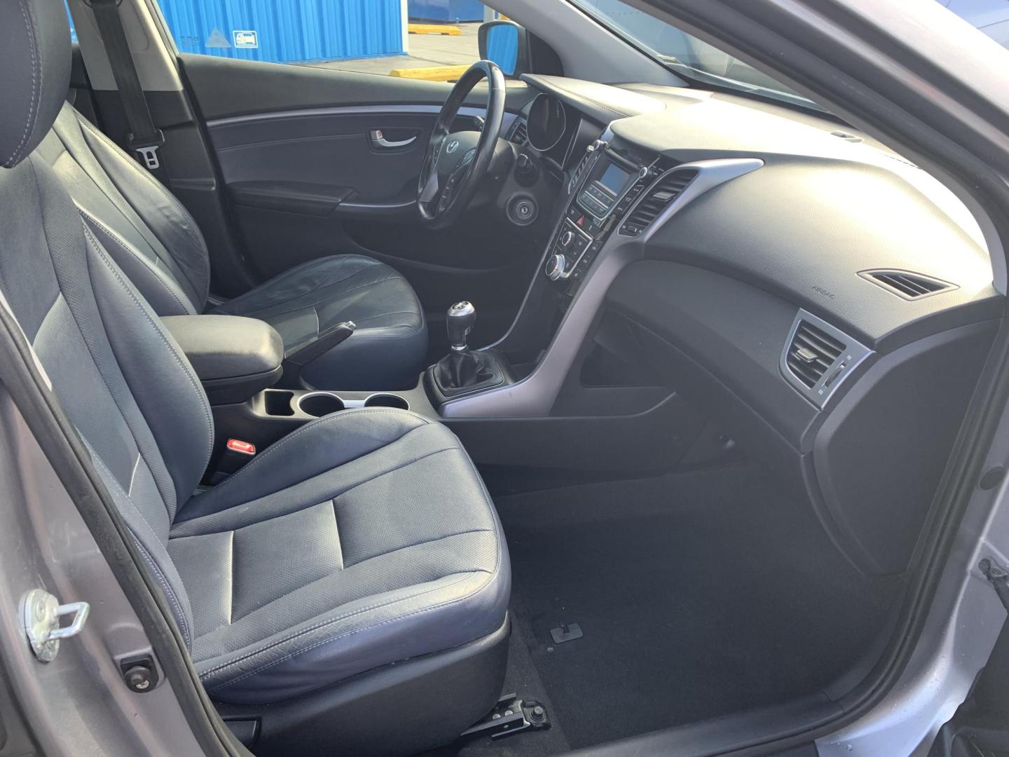 2013 GRAY /GRAY Hyundai Elantra GT GT (KMHD35LE5DU) with an 1.8L L4 16V DOHC engine, 6-Speed Manual transmission, located at 506 S. Kingshighway, Cape Girardeau, MO, 63703, (573) 235-5000, 37.294991, -89.553635 - 2013 Hyundai Elantra GT One Owner 98,xxx miles Alarm System Bluetooth Wireless Technology CD Player Cloth Seats Cruise Control Folding Rear Seat Heated Seats Power Driver's Seat Power Outlet Power Windows Keyless Entry Rear Window Defroster Remote Keyless Entry Steering Wheel Control - Photo#11